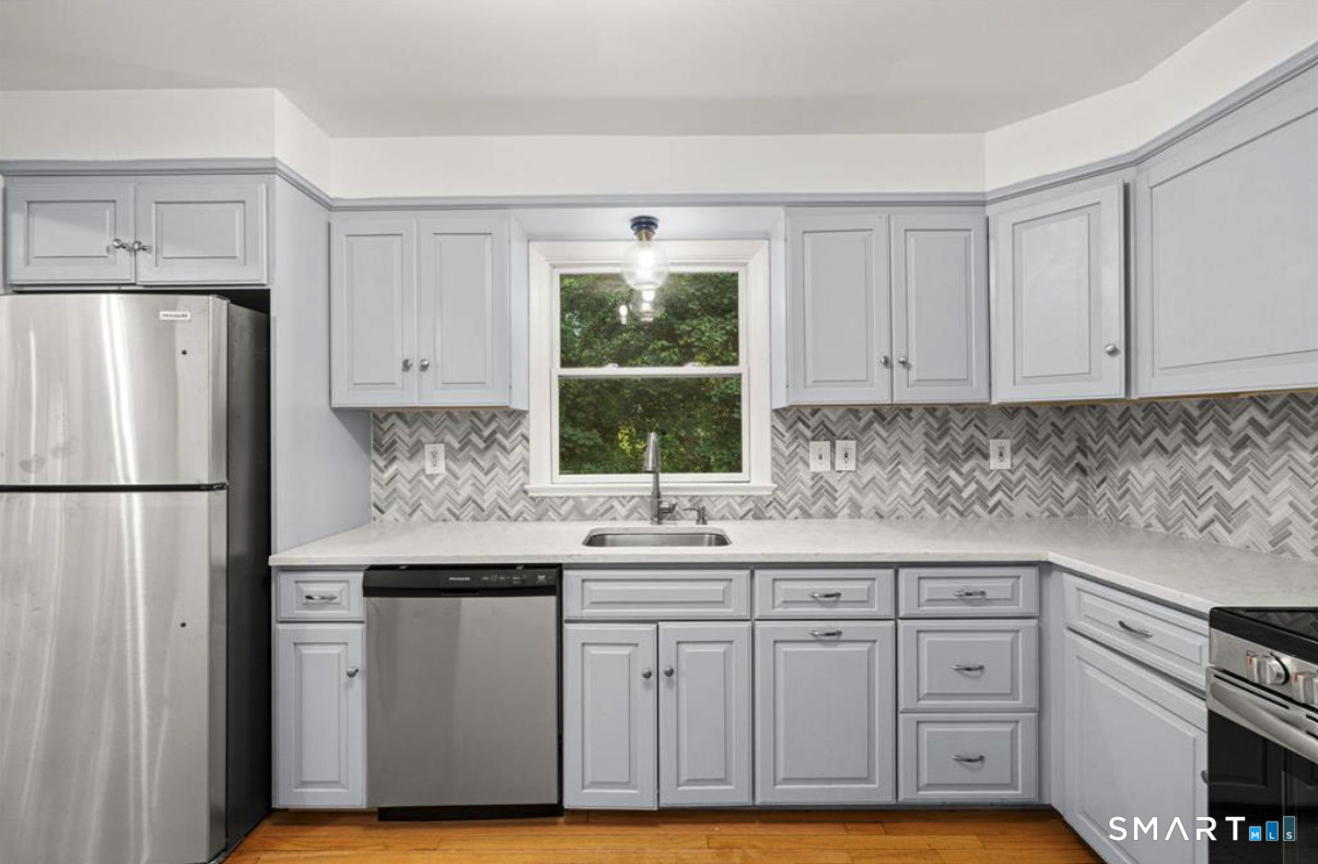 412 Main Street, New Canaan, Connecticut photo 5