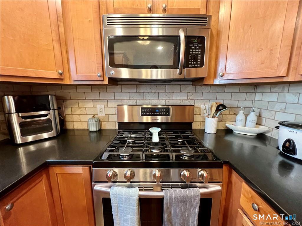 42 Stuart Avenue Unit #B2 photo 5