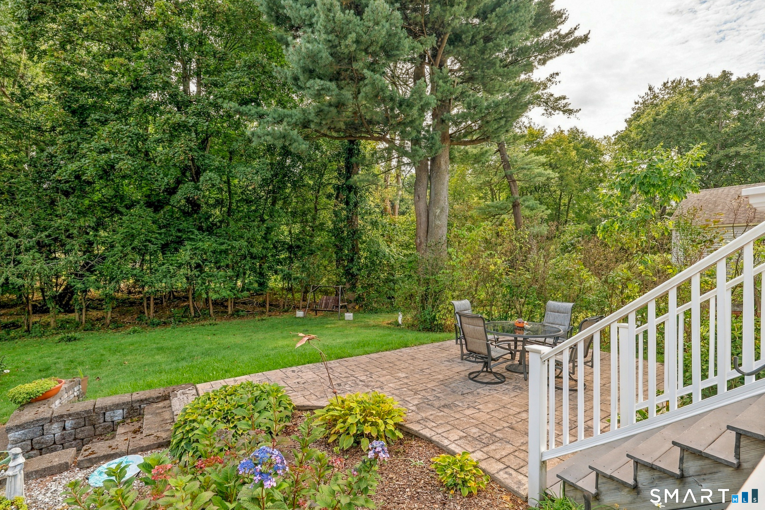 32 Gerard Street photo 38