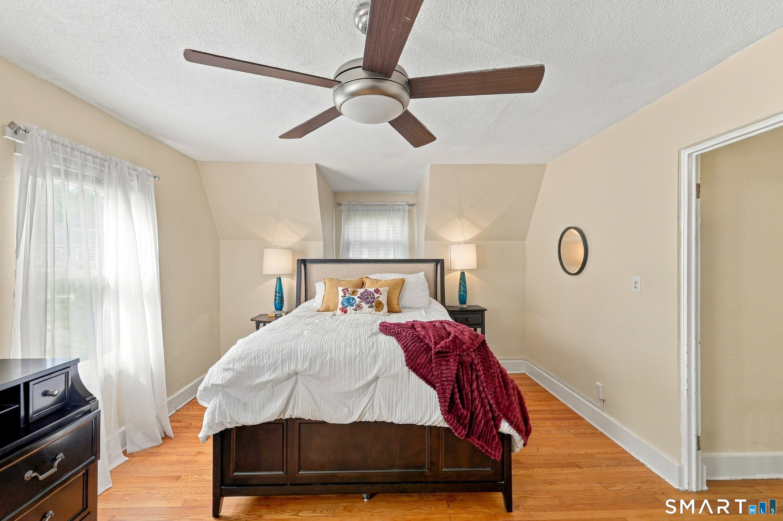 32 Gerard Street photo 21