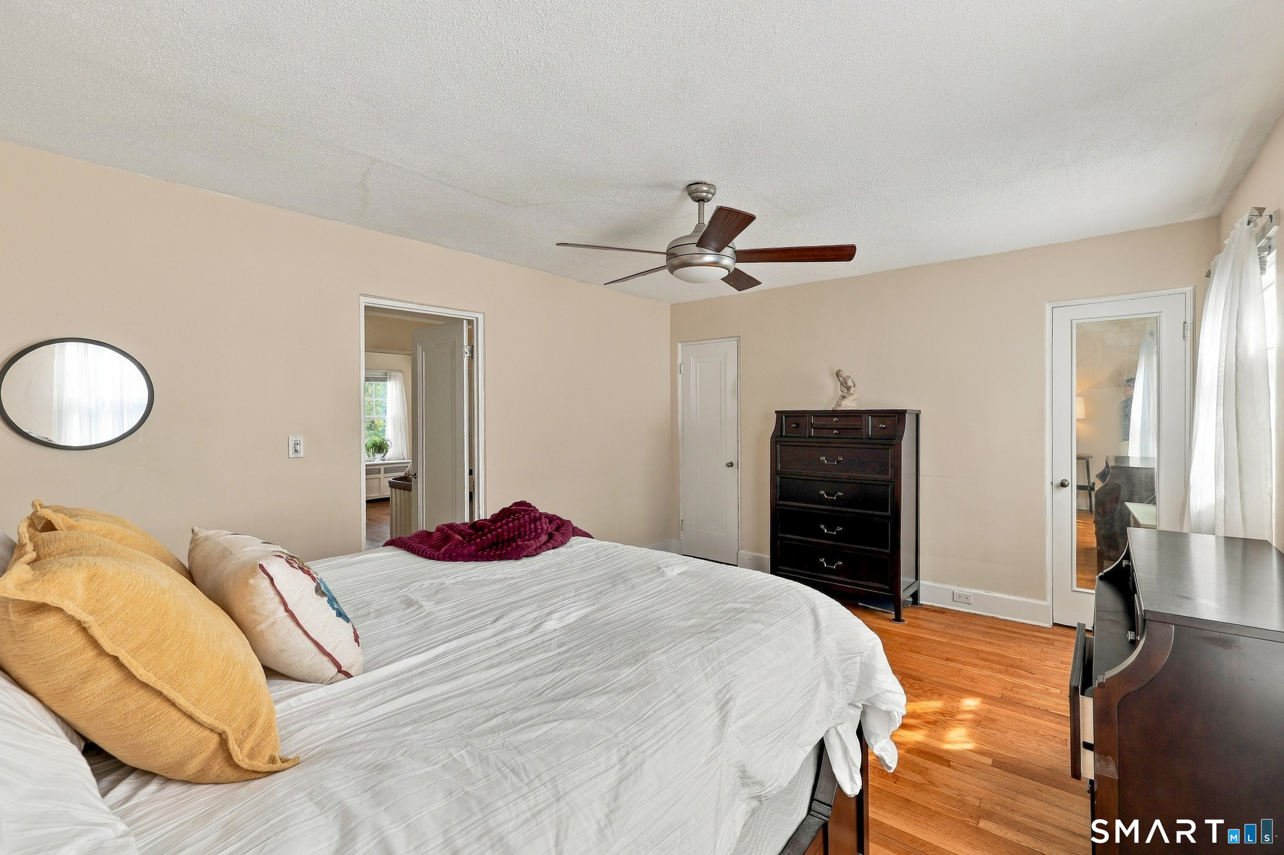 32 Gerard Street photo 22