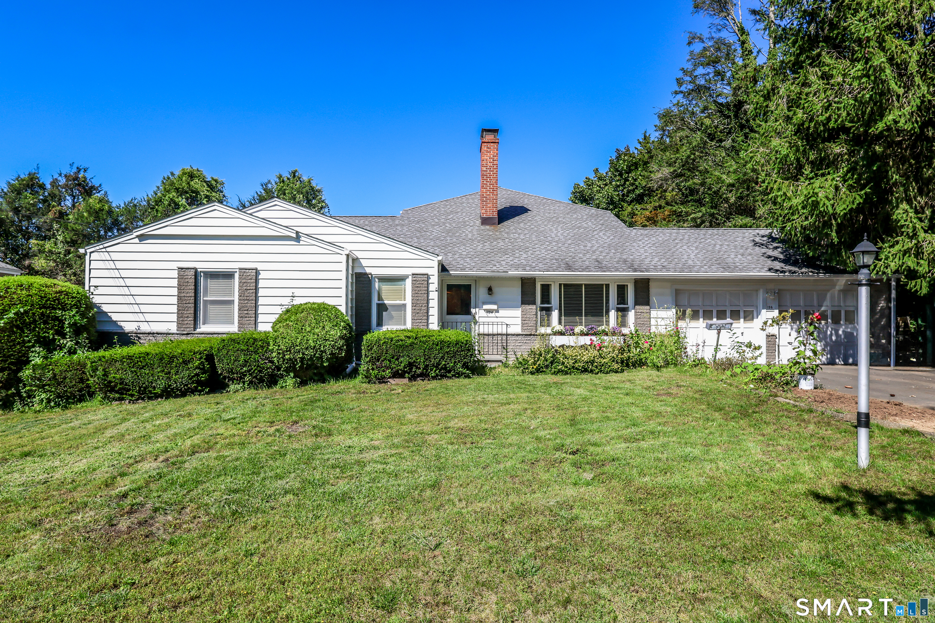 124 Chestnut Hill Road