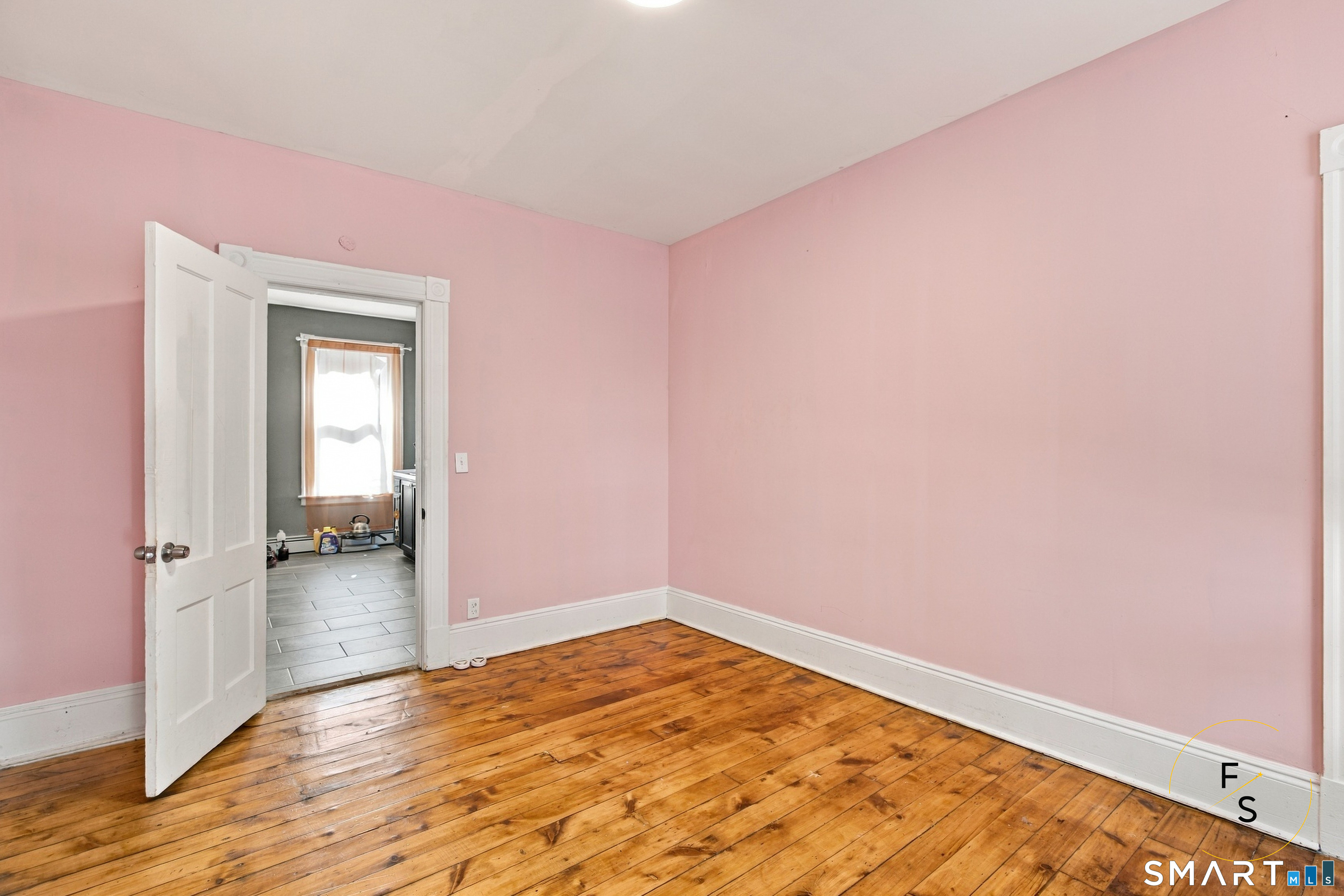 133 Babcock Street photo 7