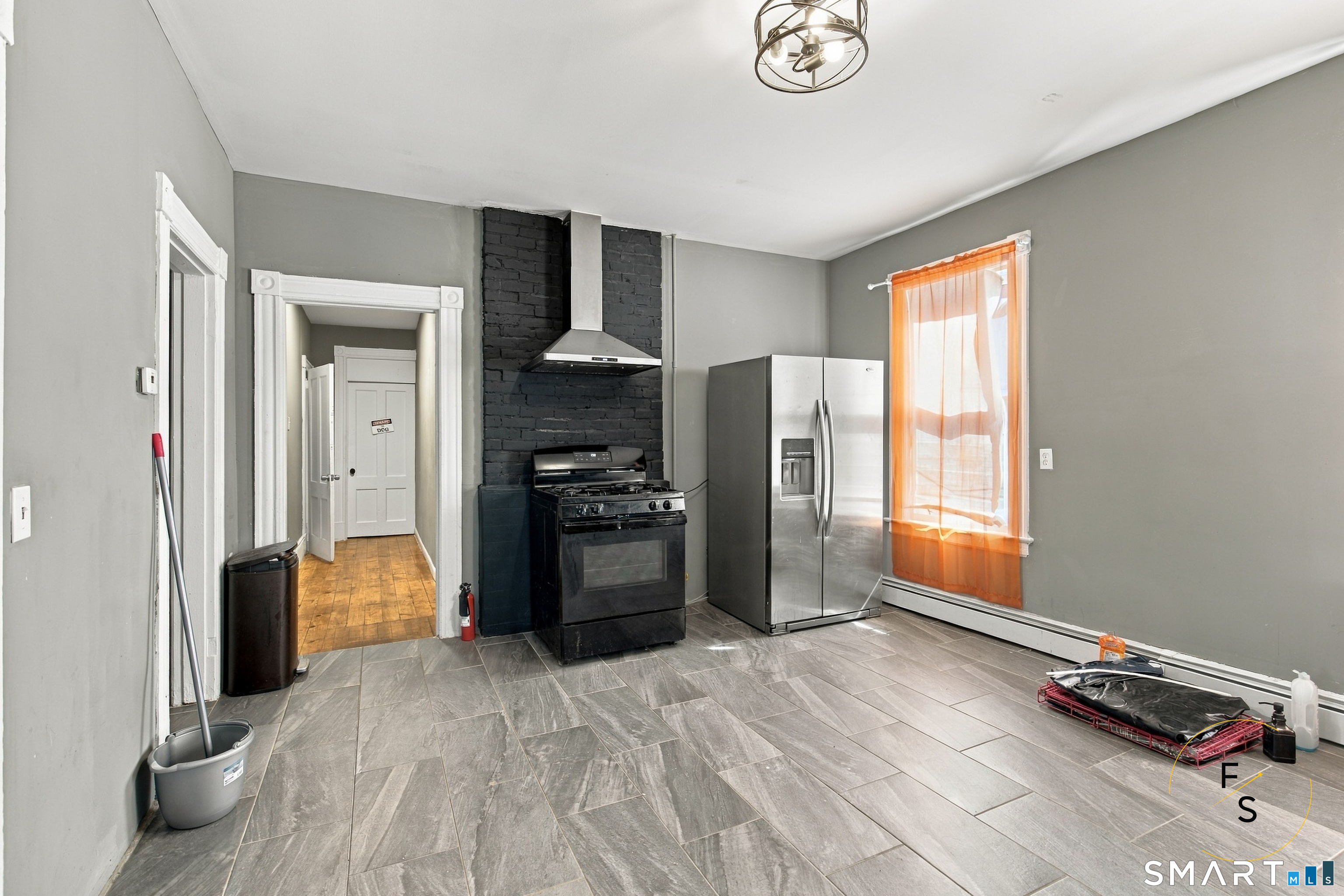 133 Babcock Street photo 11