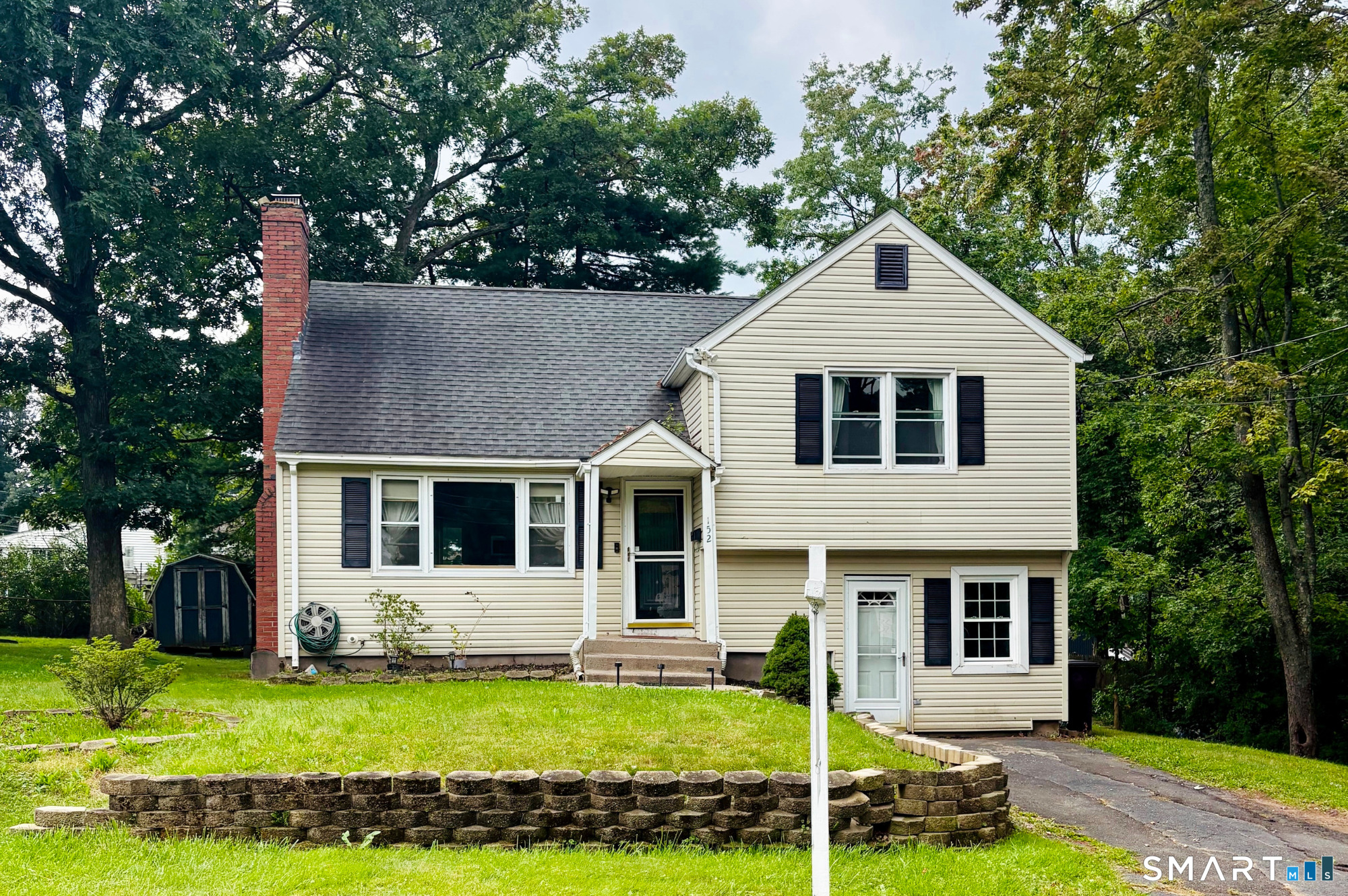 Photo 1 of Single family home for sale at 152 Bay Ave, New Britain, CT 06053 | MLS# 24205101 | Listing updated on 2026-09-17