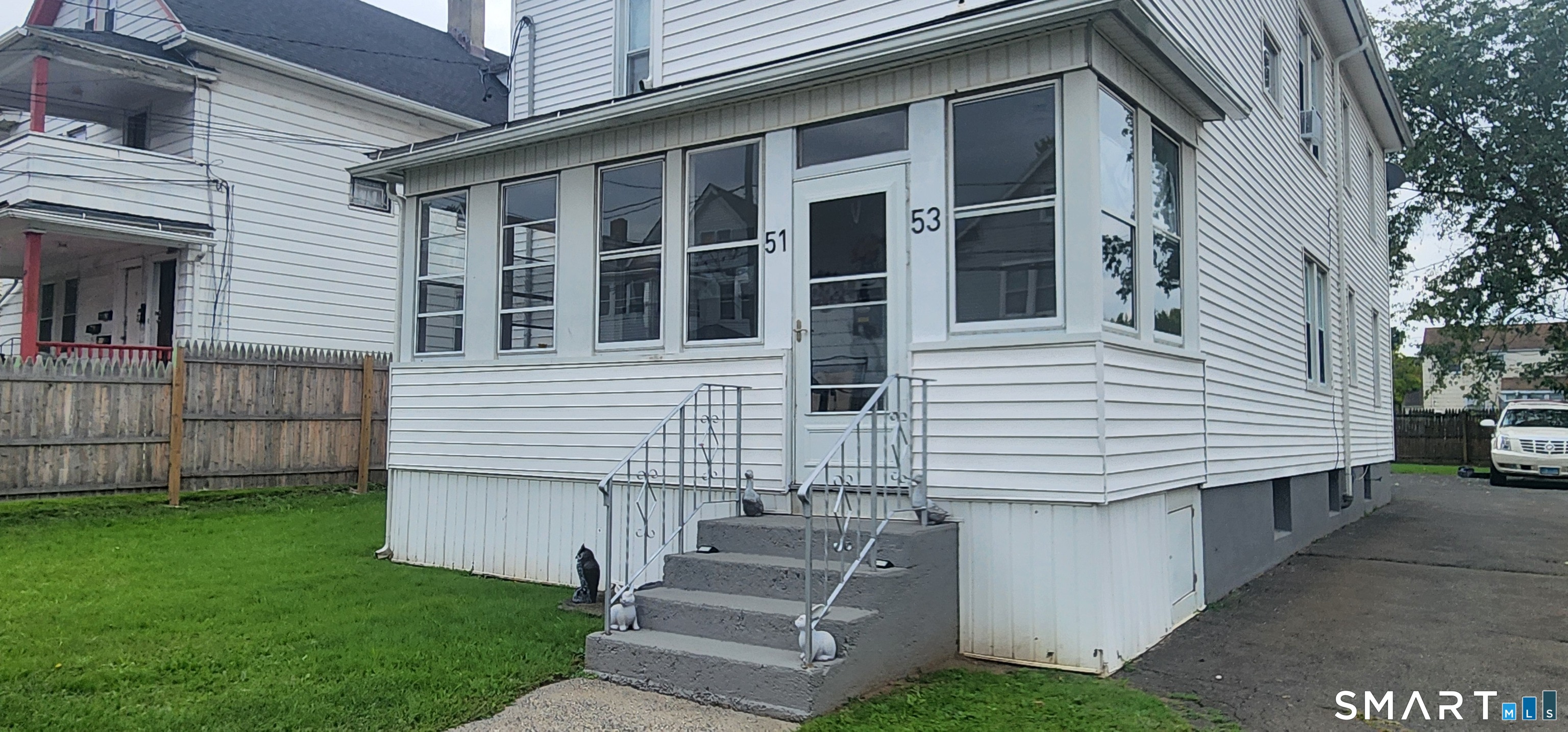51-53 Bodwell Street Unit #1 photo 2