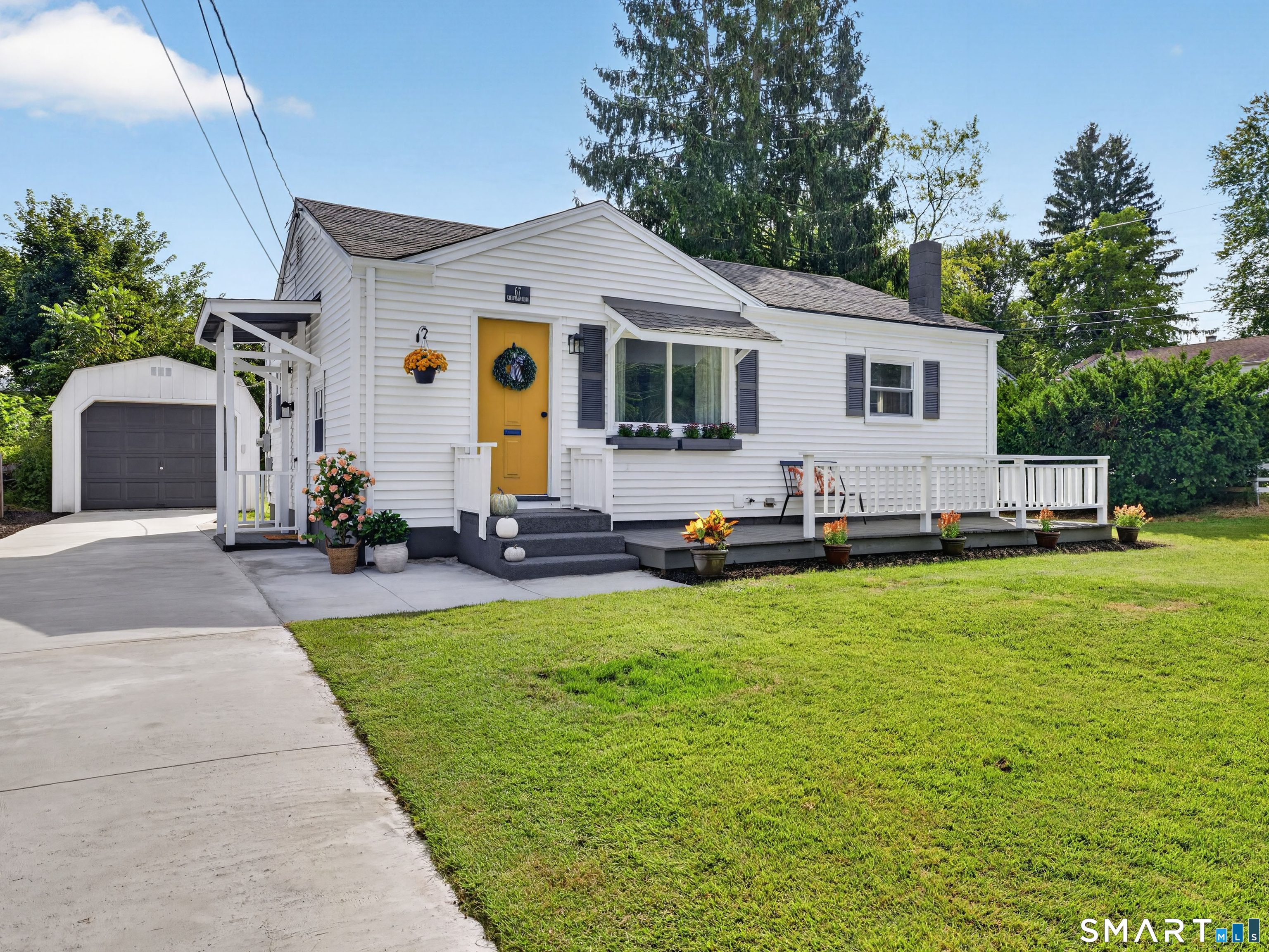 67 Great Plain Road