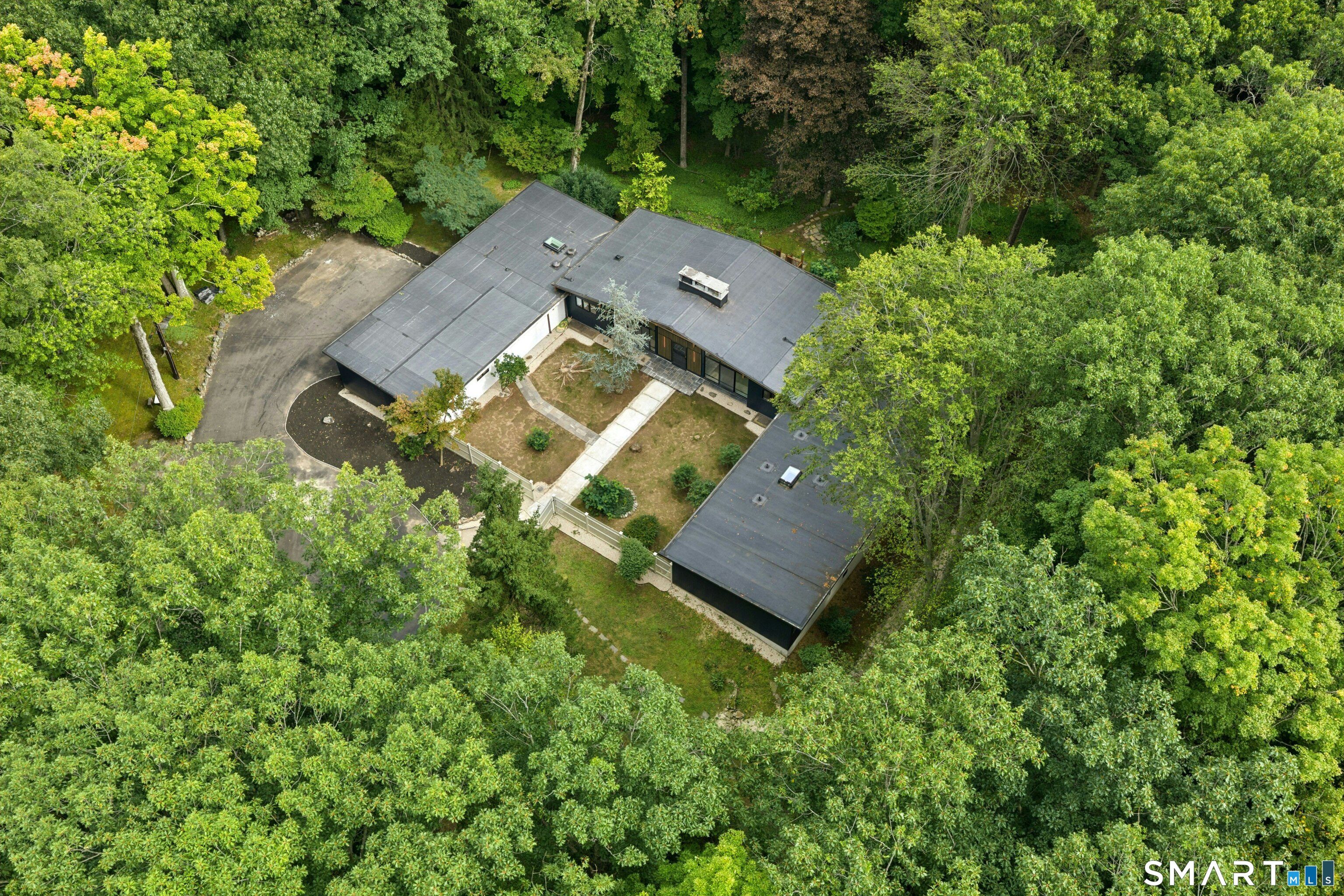 61 Ox Bow Lane photo 40