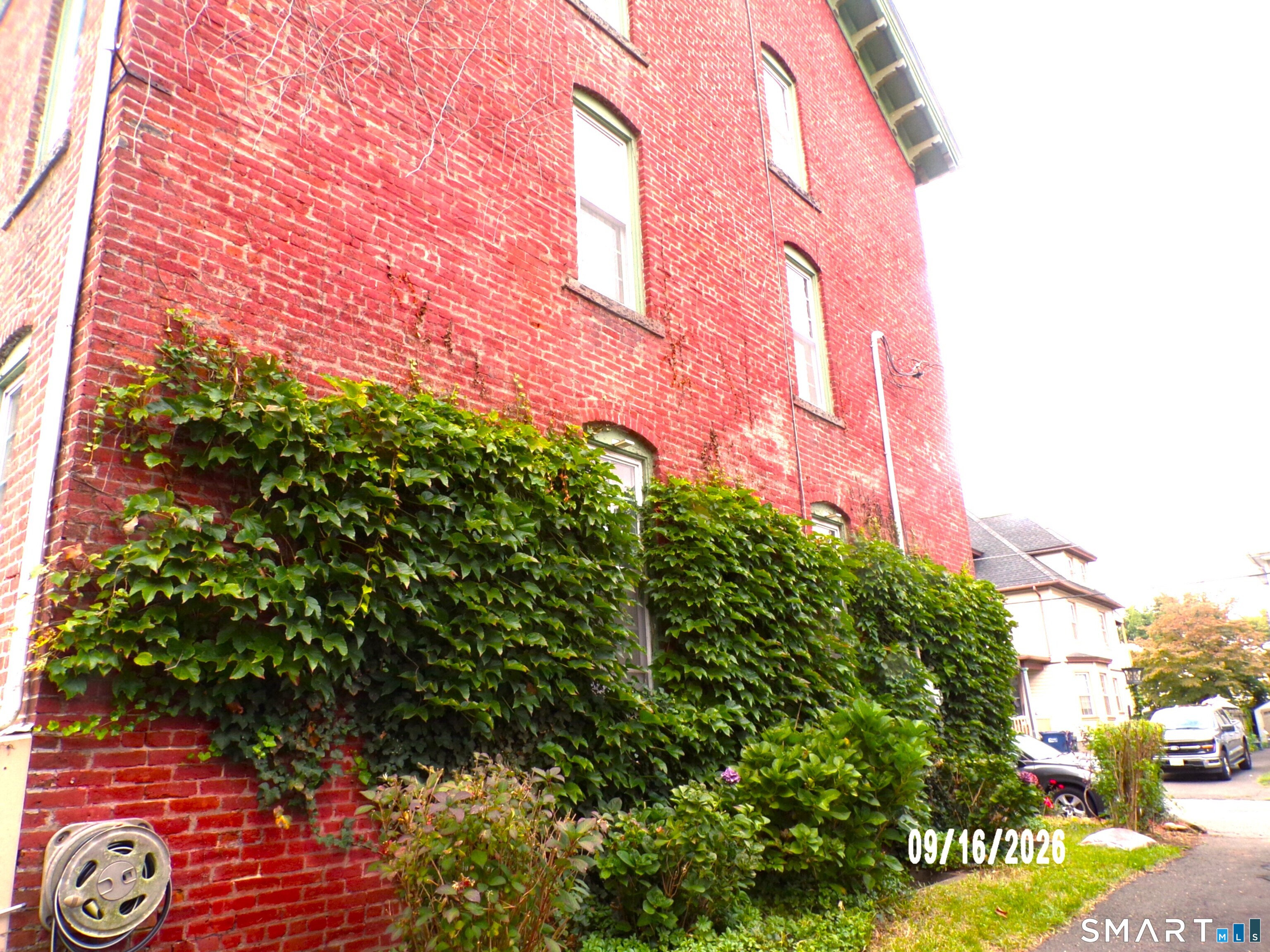 11 William Street photo 4