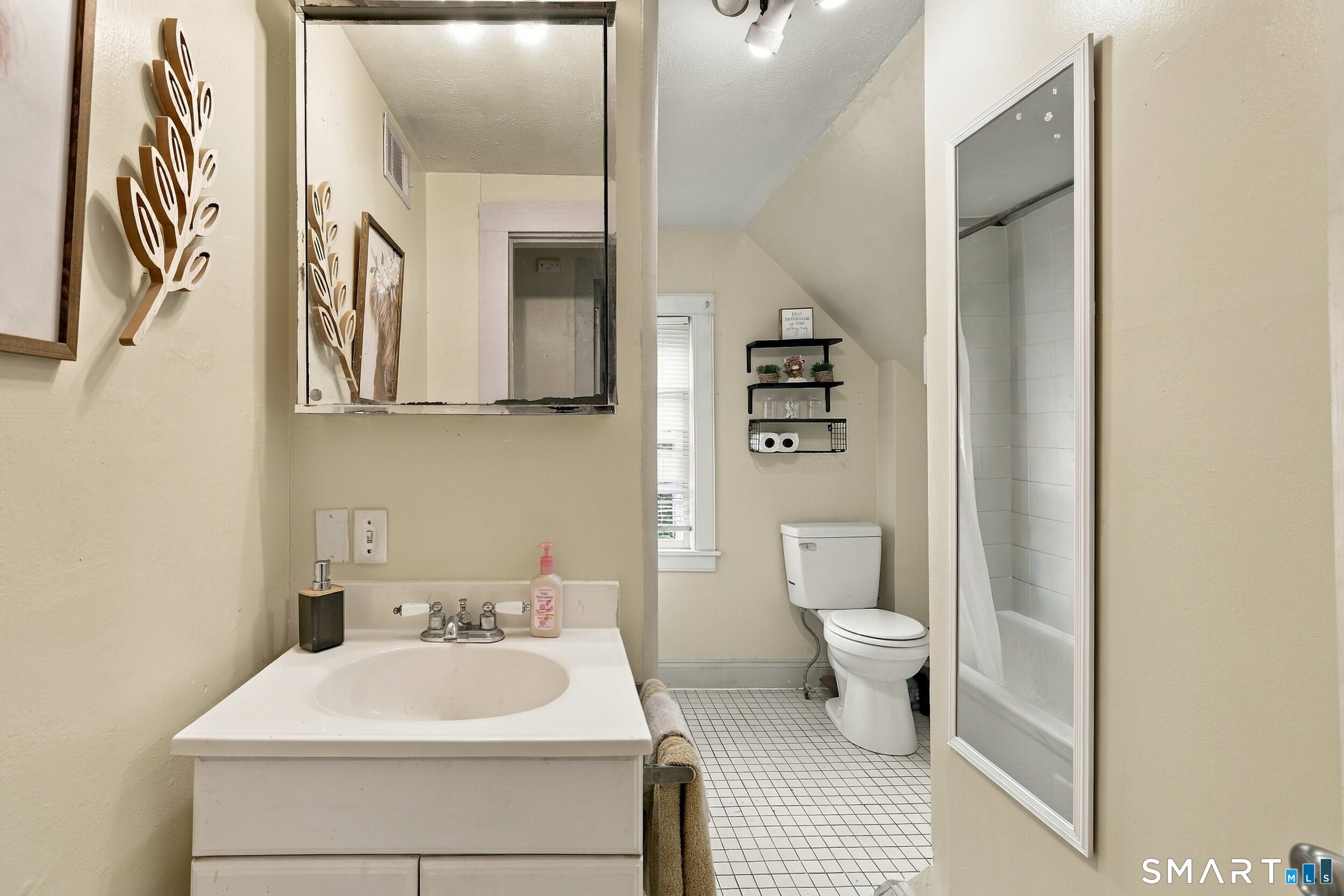 74 Haven Street photo 12