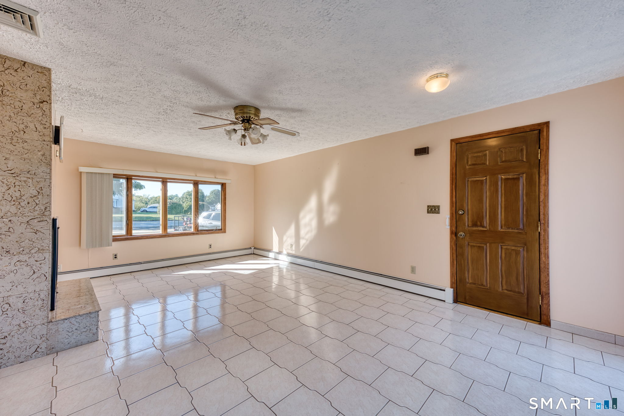 352 Orchard Street photo 13