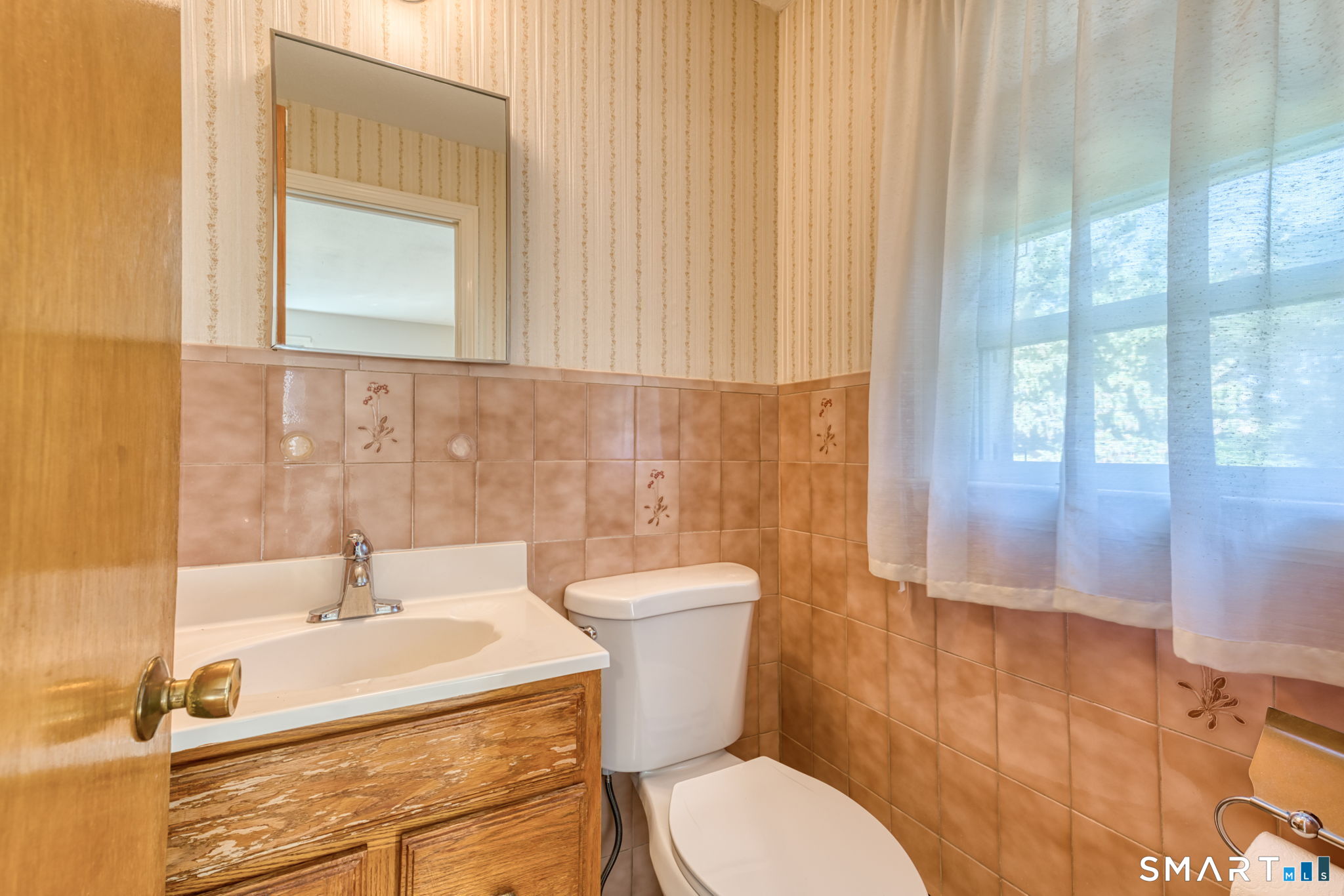 352 Orchard Street photo 20
