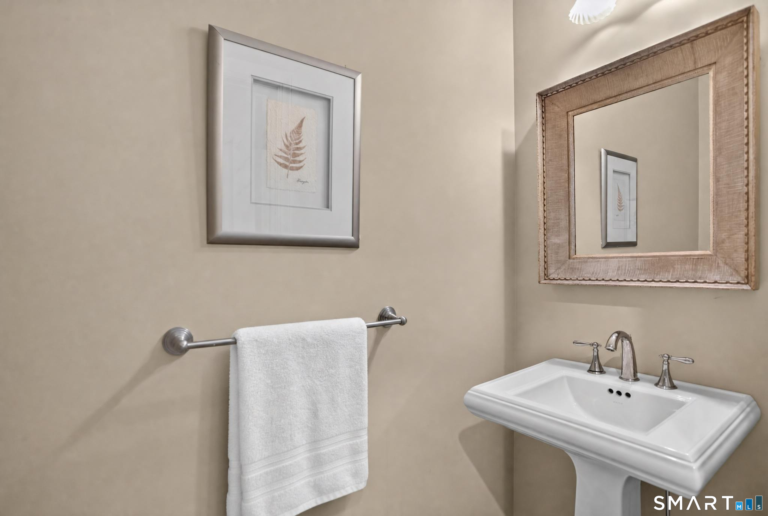 17 Regency Circle photo 22