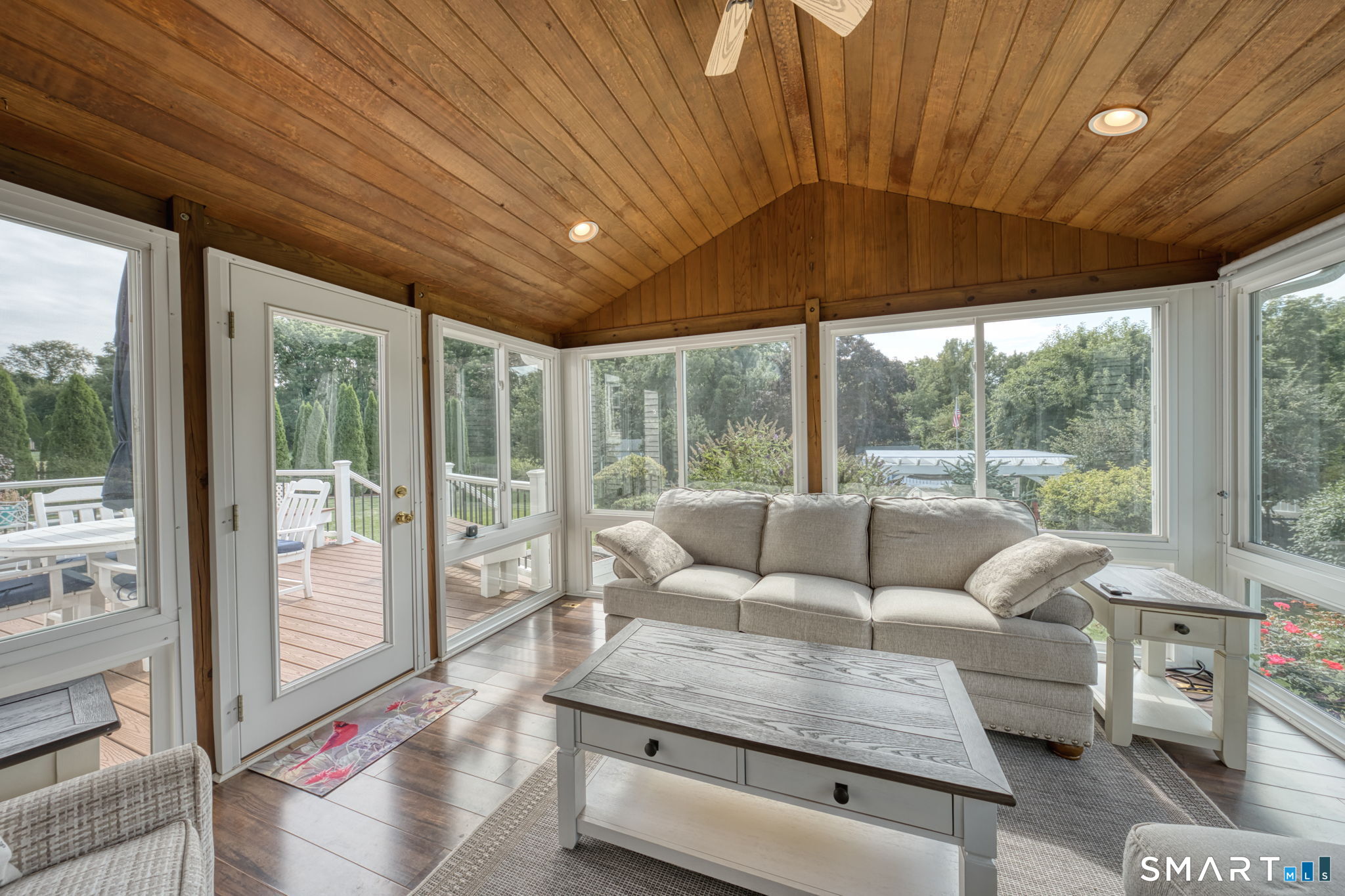 168 Debbie Drive photo 18