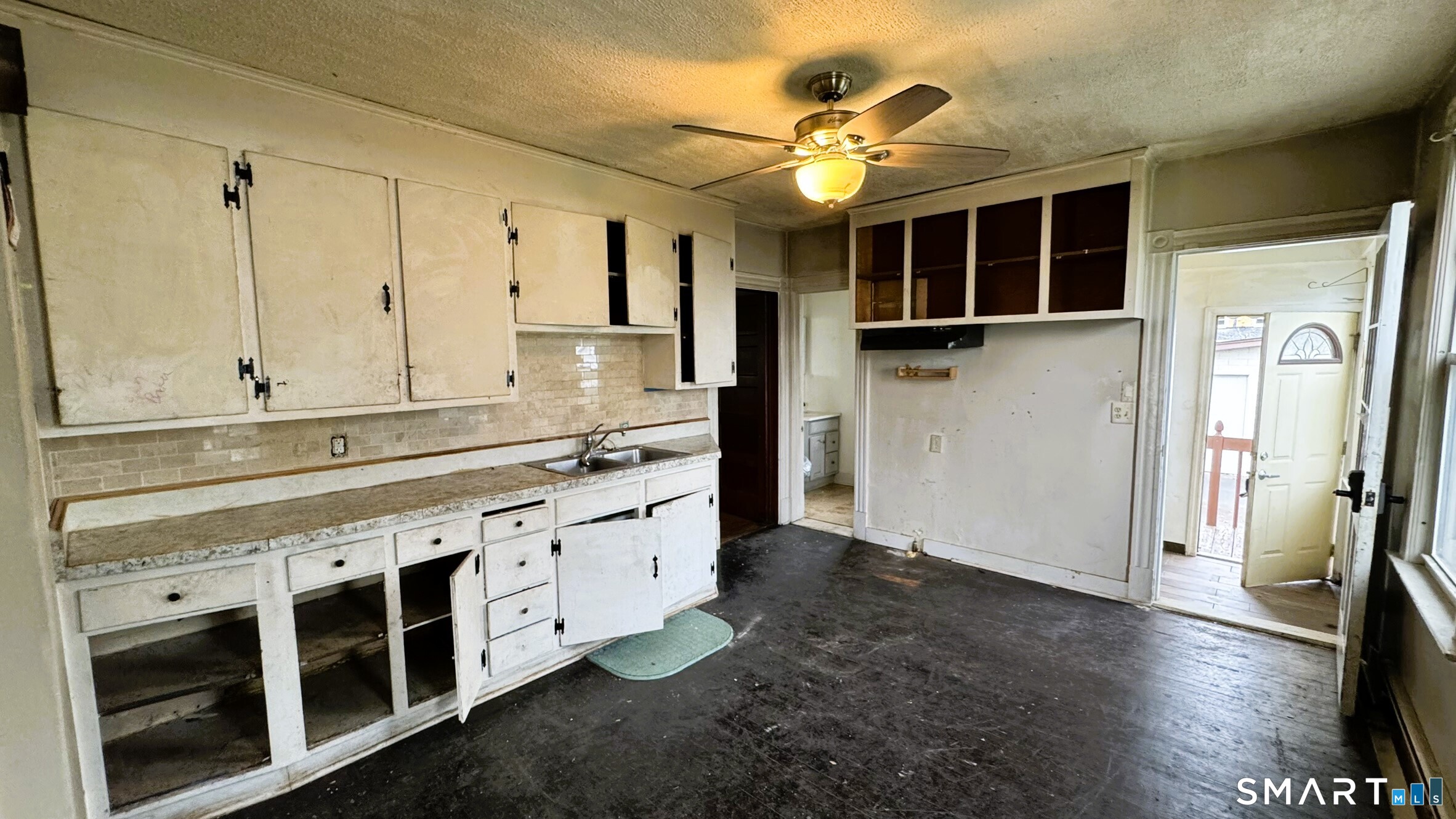 129 Newington Road photo 22