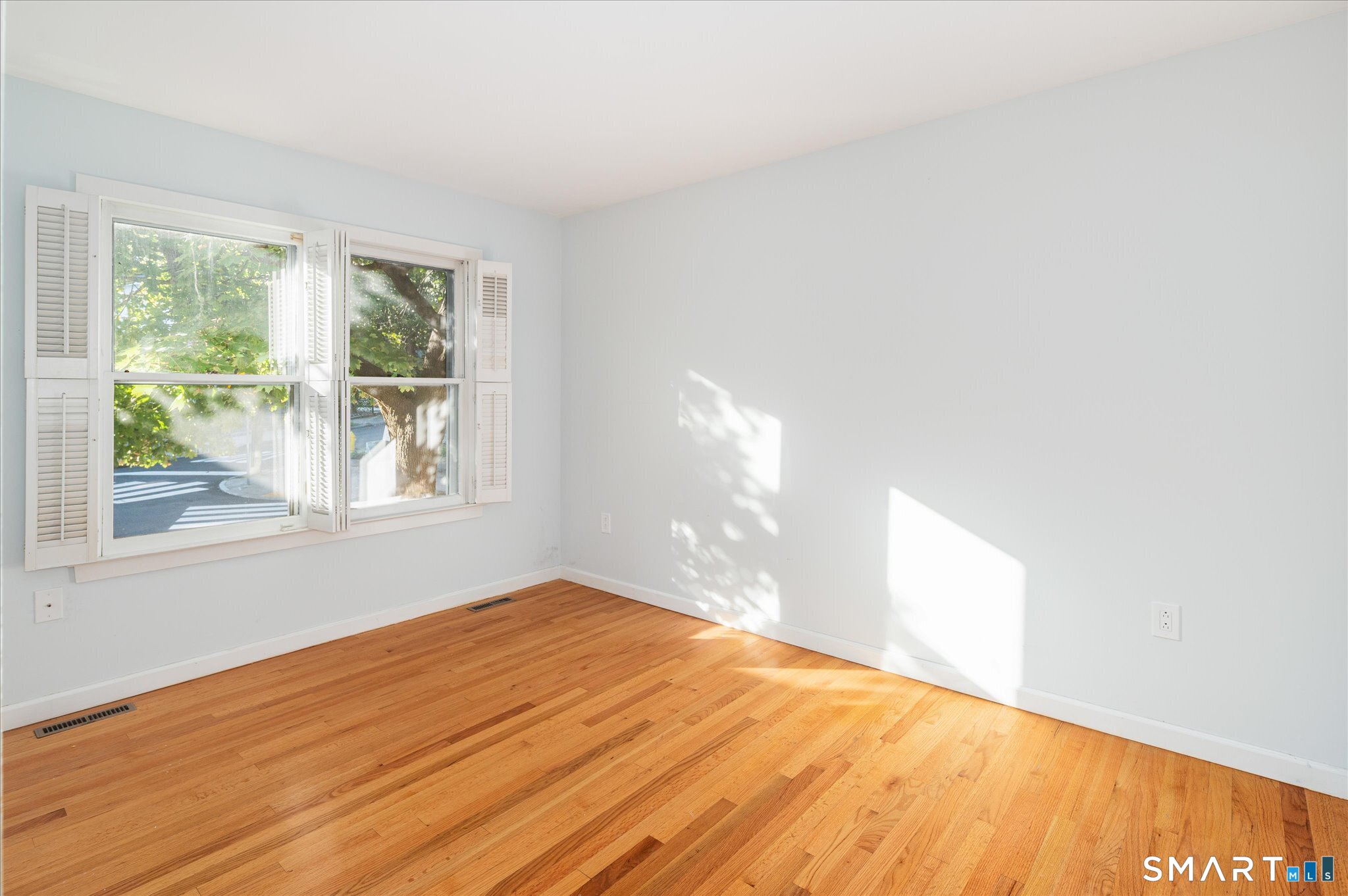 239 Front Street Unit #B photo 23