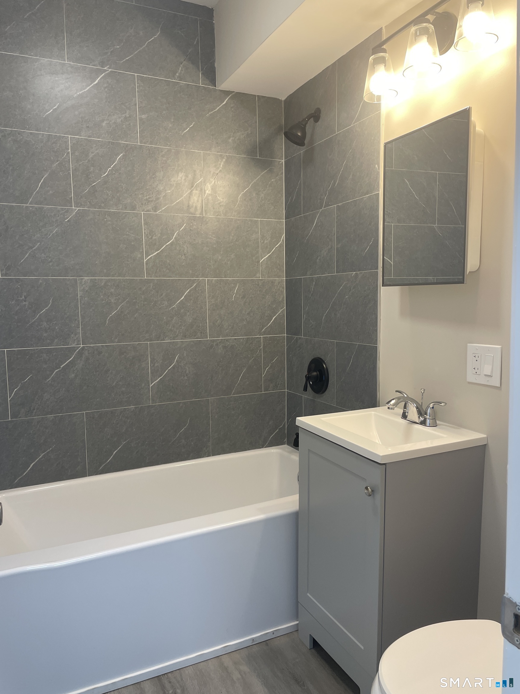 541 Church Street Unit #2 photo 5