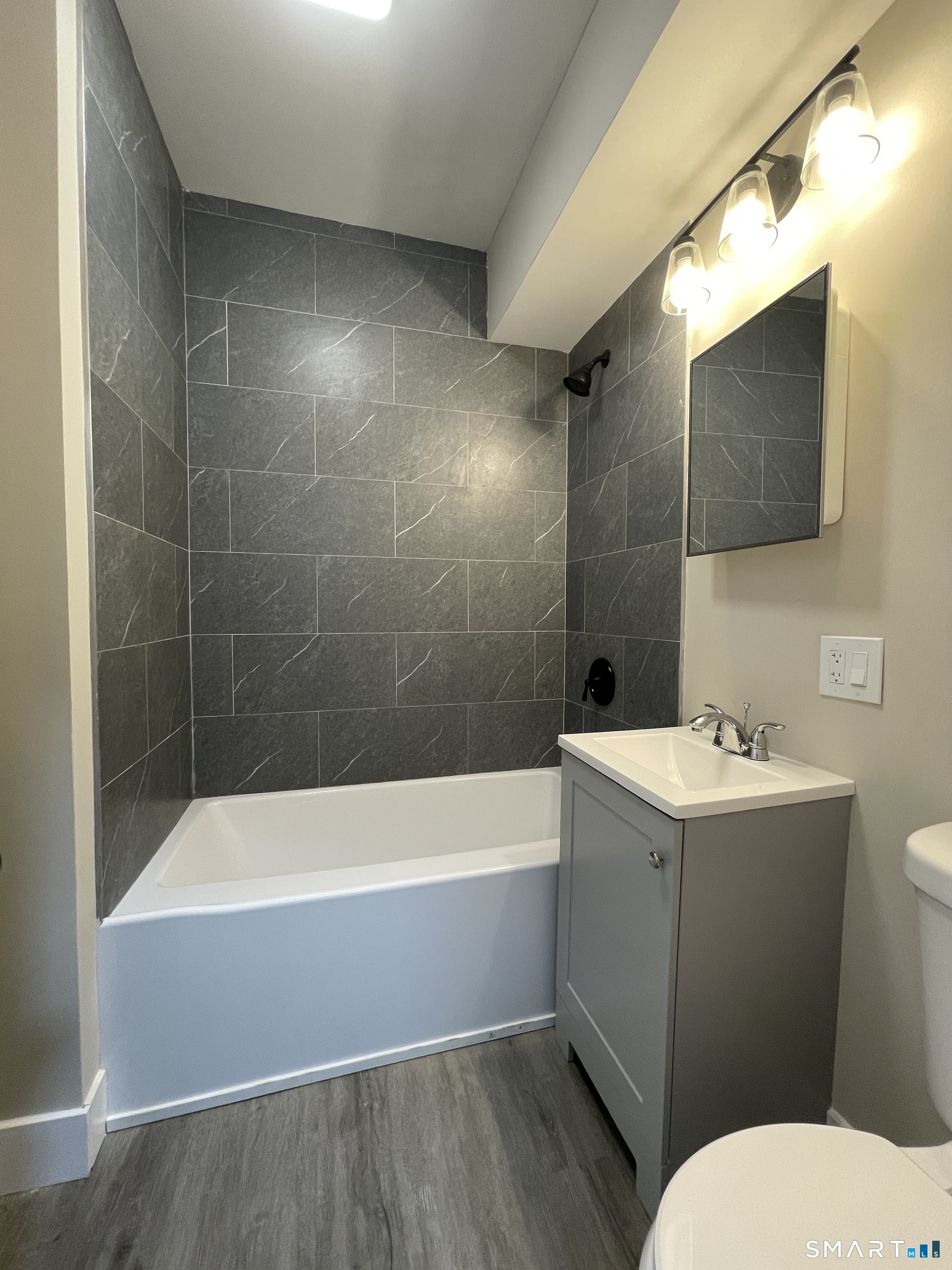 541 Church Street Unit #2 photo 6