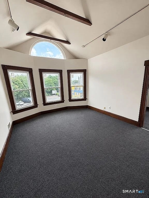 810 North Avenue photo 21