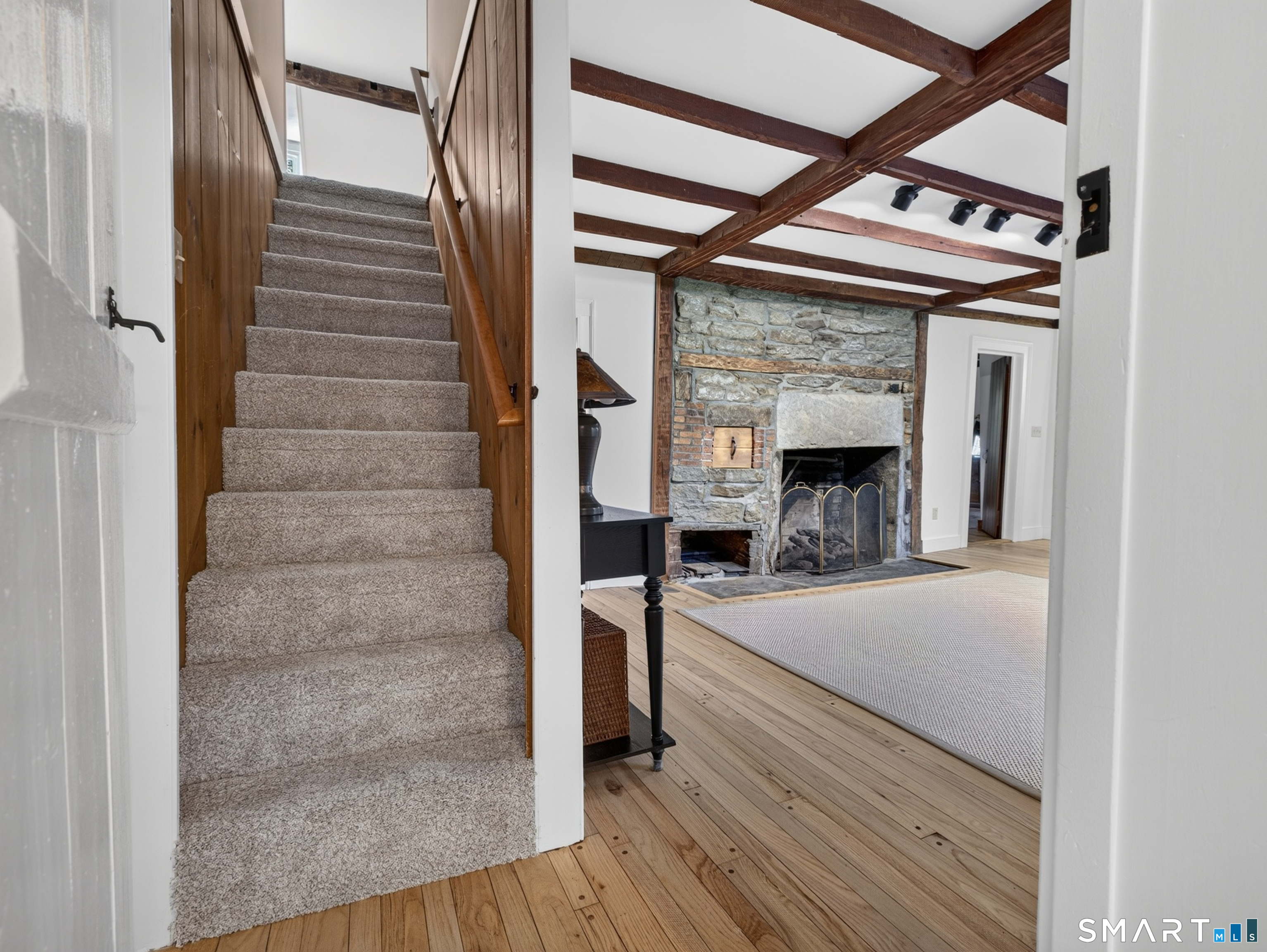 79 Chestnut Hill Road photo 25