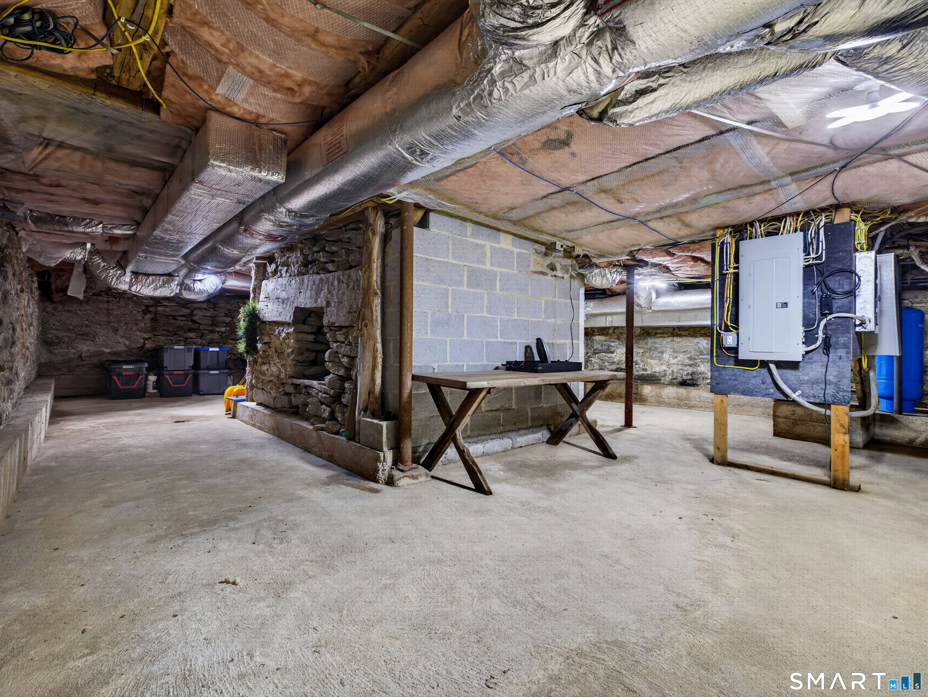 79 Chestnut Hill Road photo 34