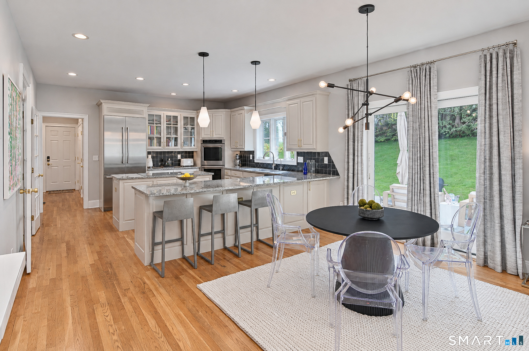 17 Equestrian Ridge photo 14