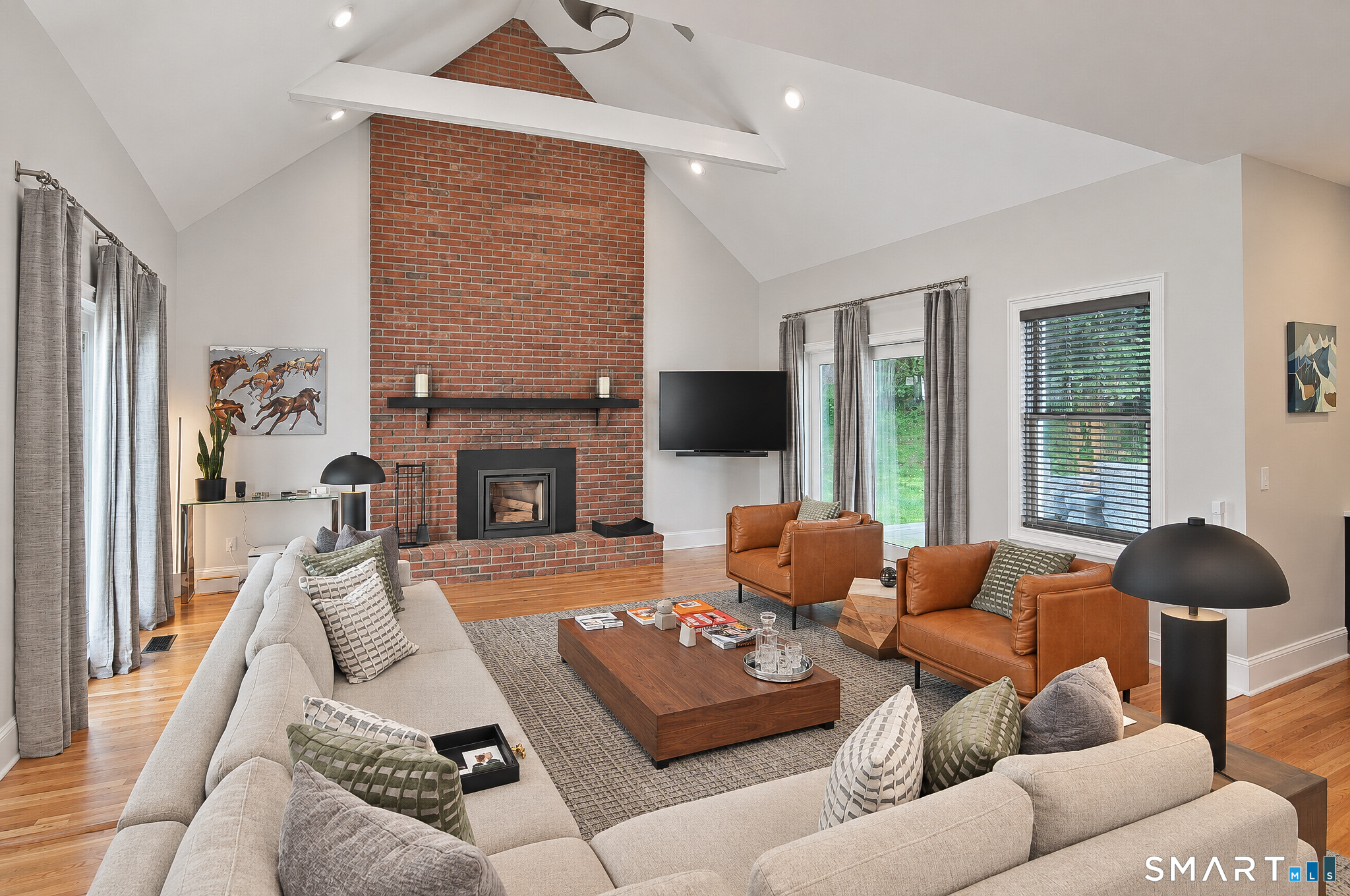 17 Equestrian Ridge photo 15