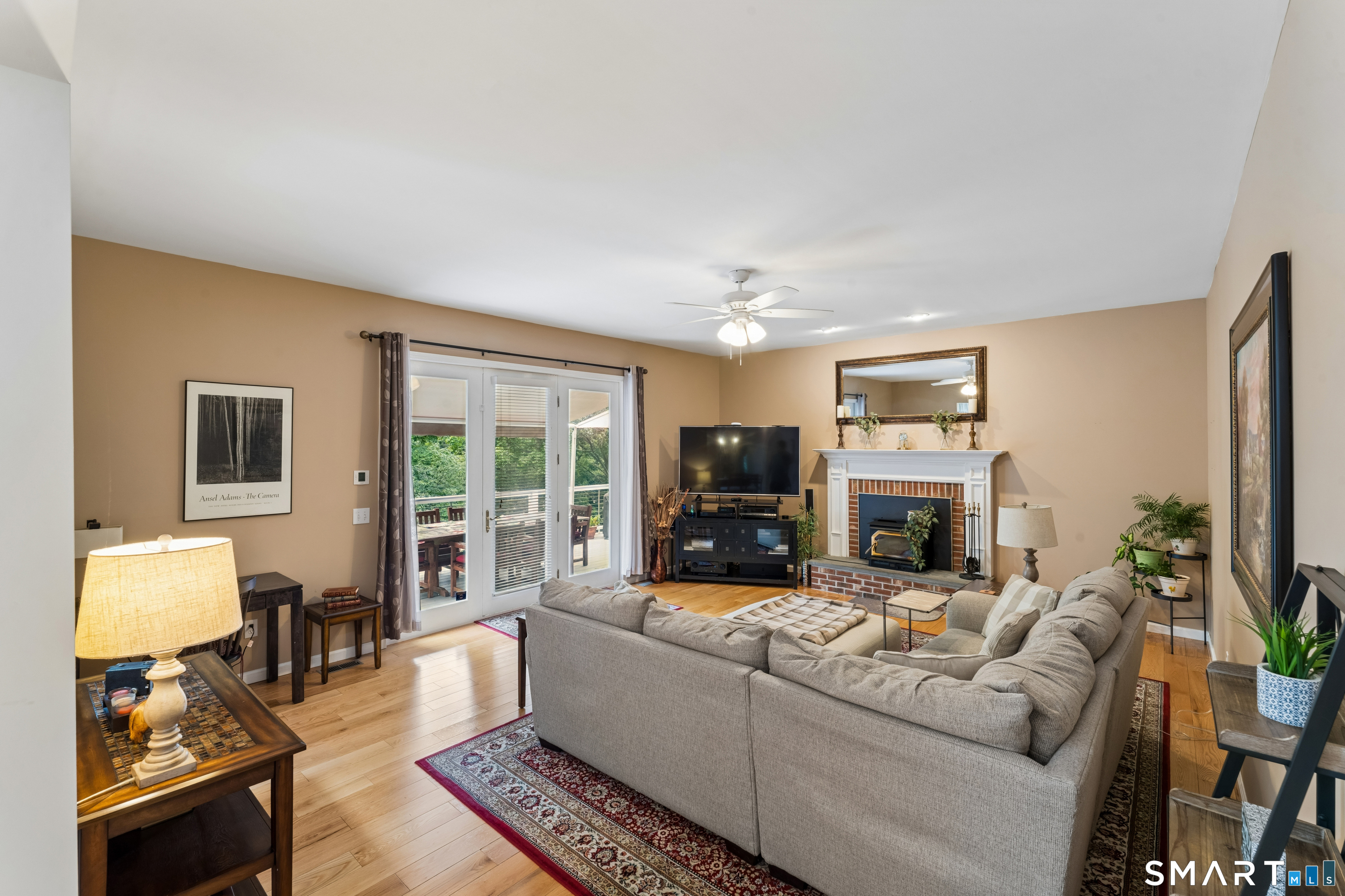 128 West King Street photo 12