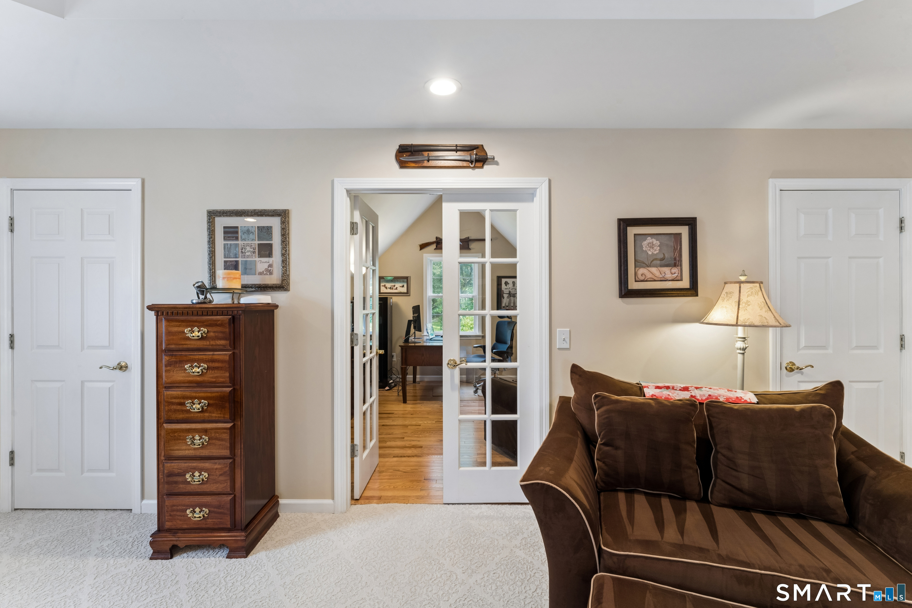 128 West King Street photo 19