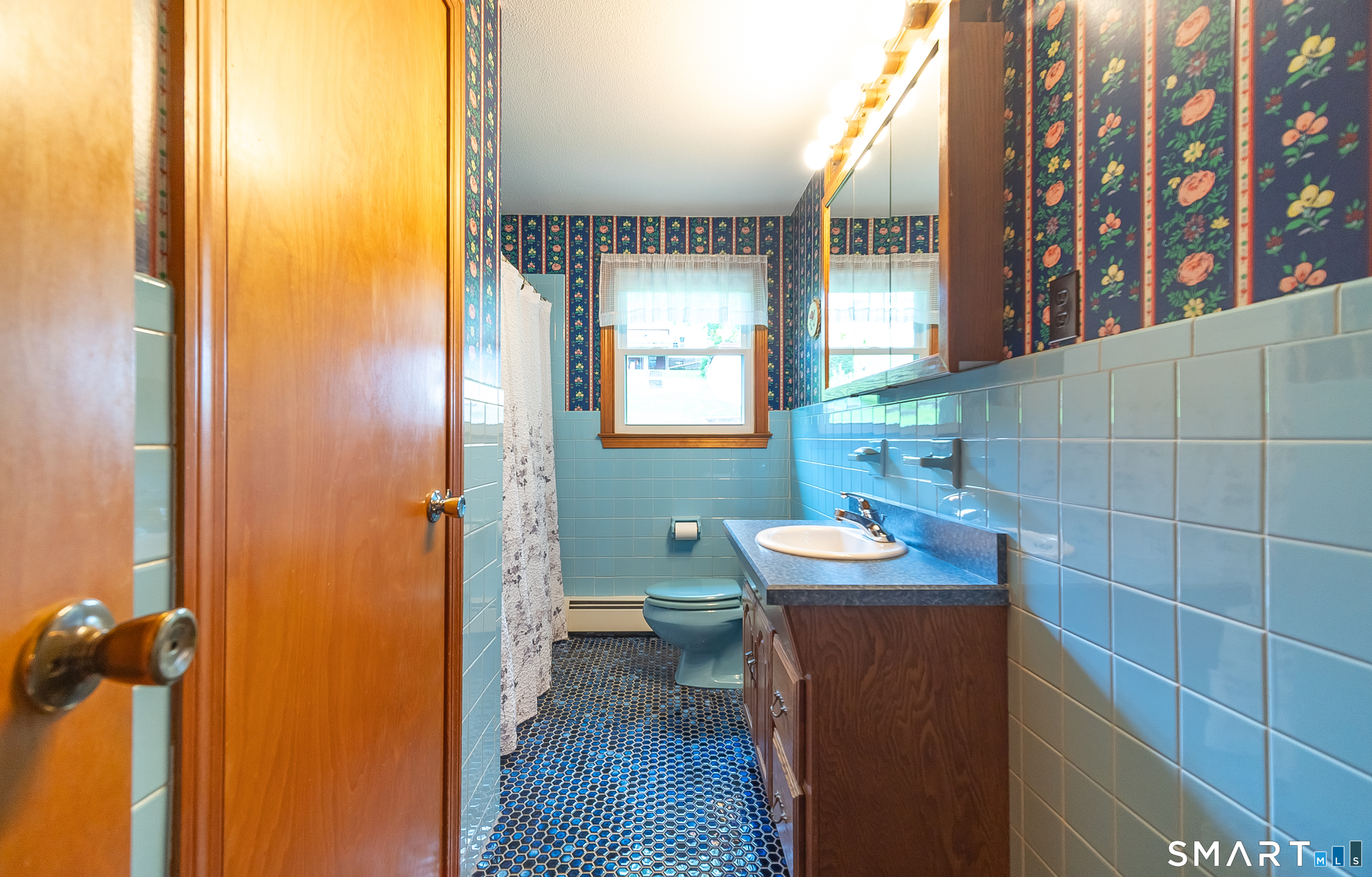 130 Lydale Place photo 17