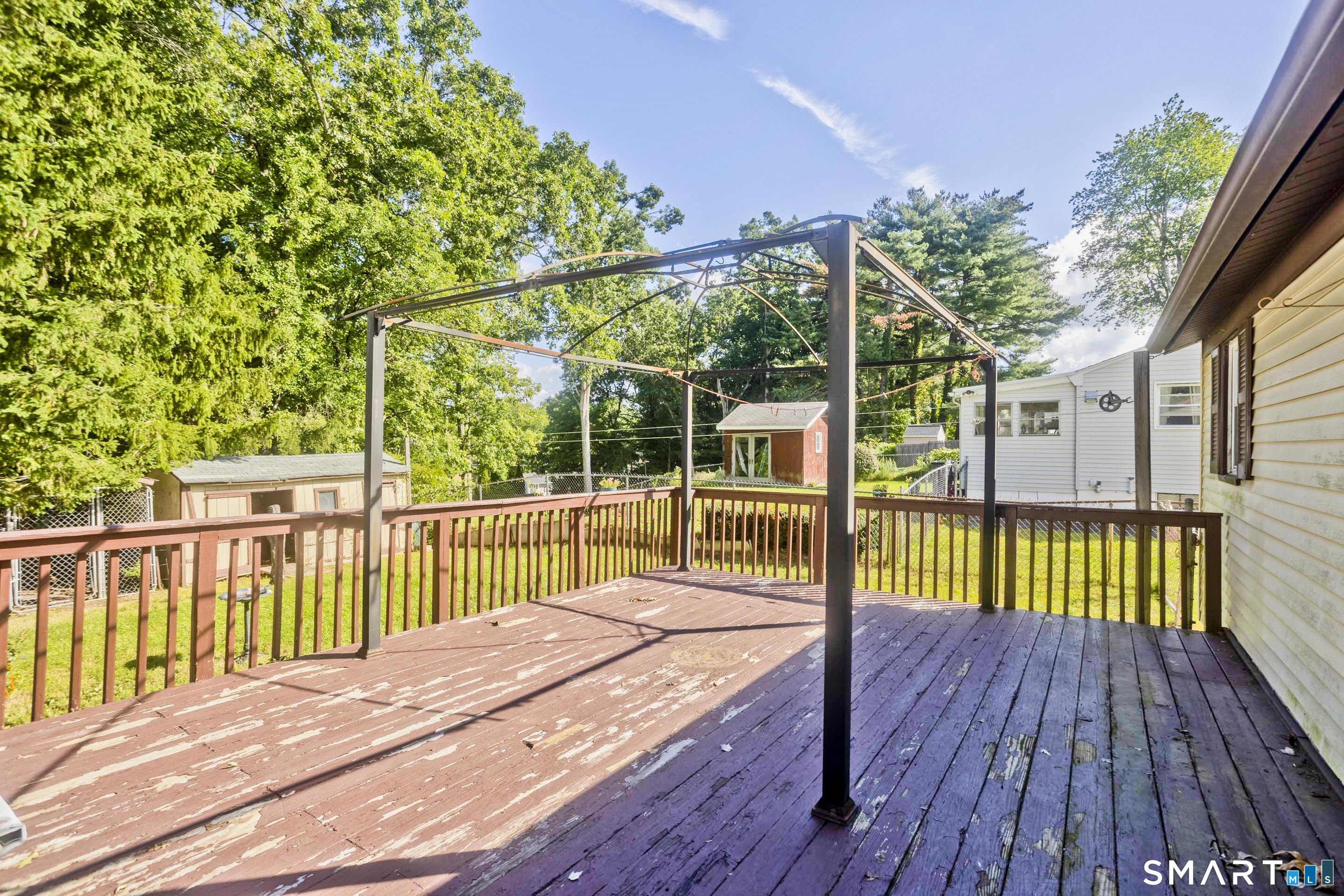 20 Laurie Drive photo 37