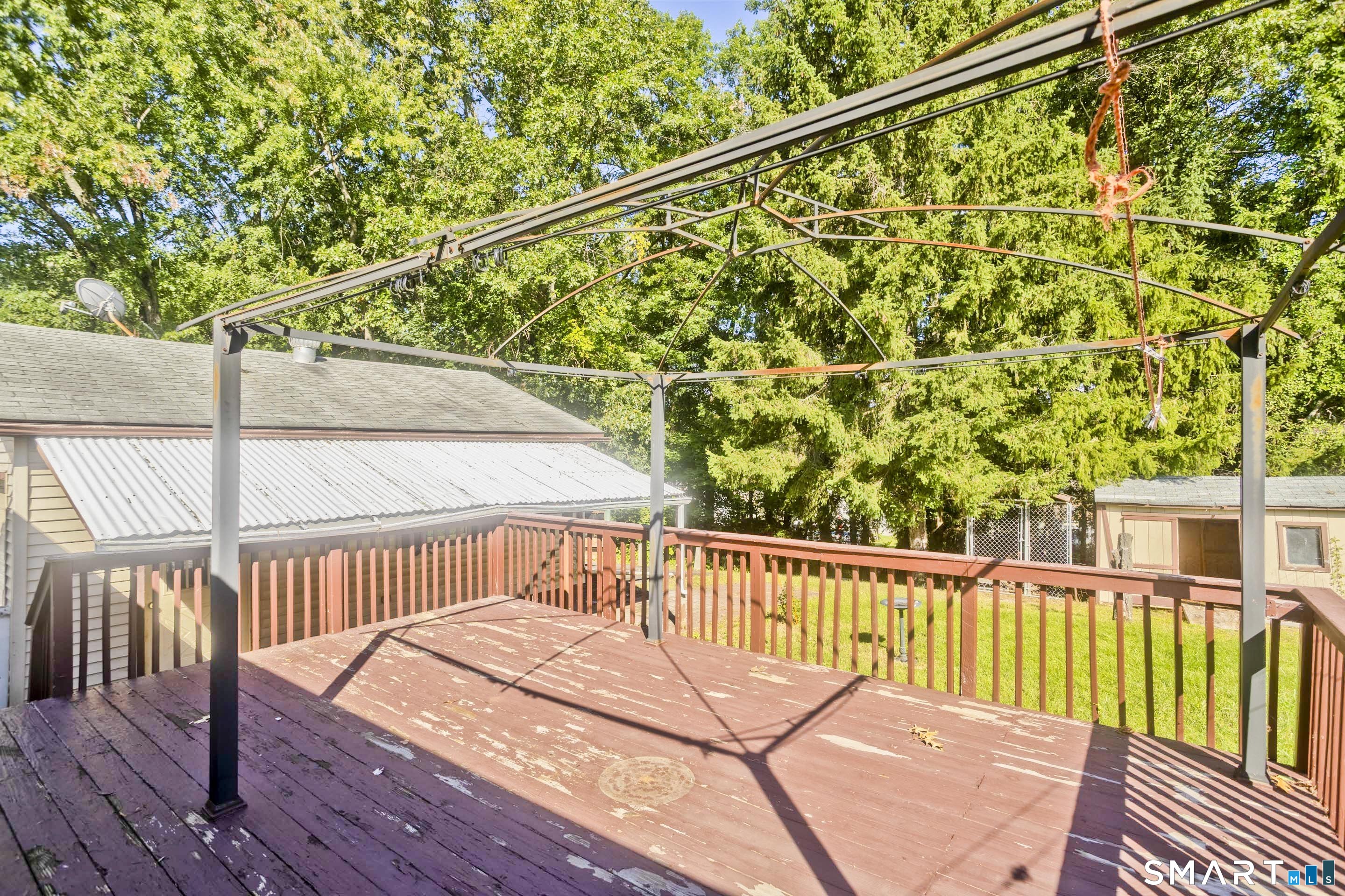 20 Laurie Drive photo 35