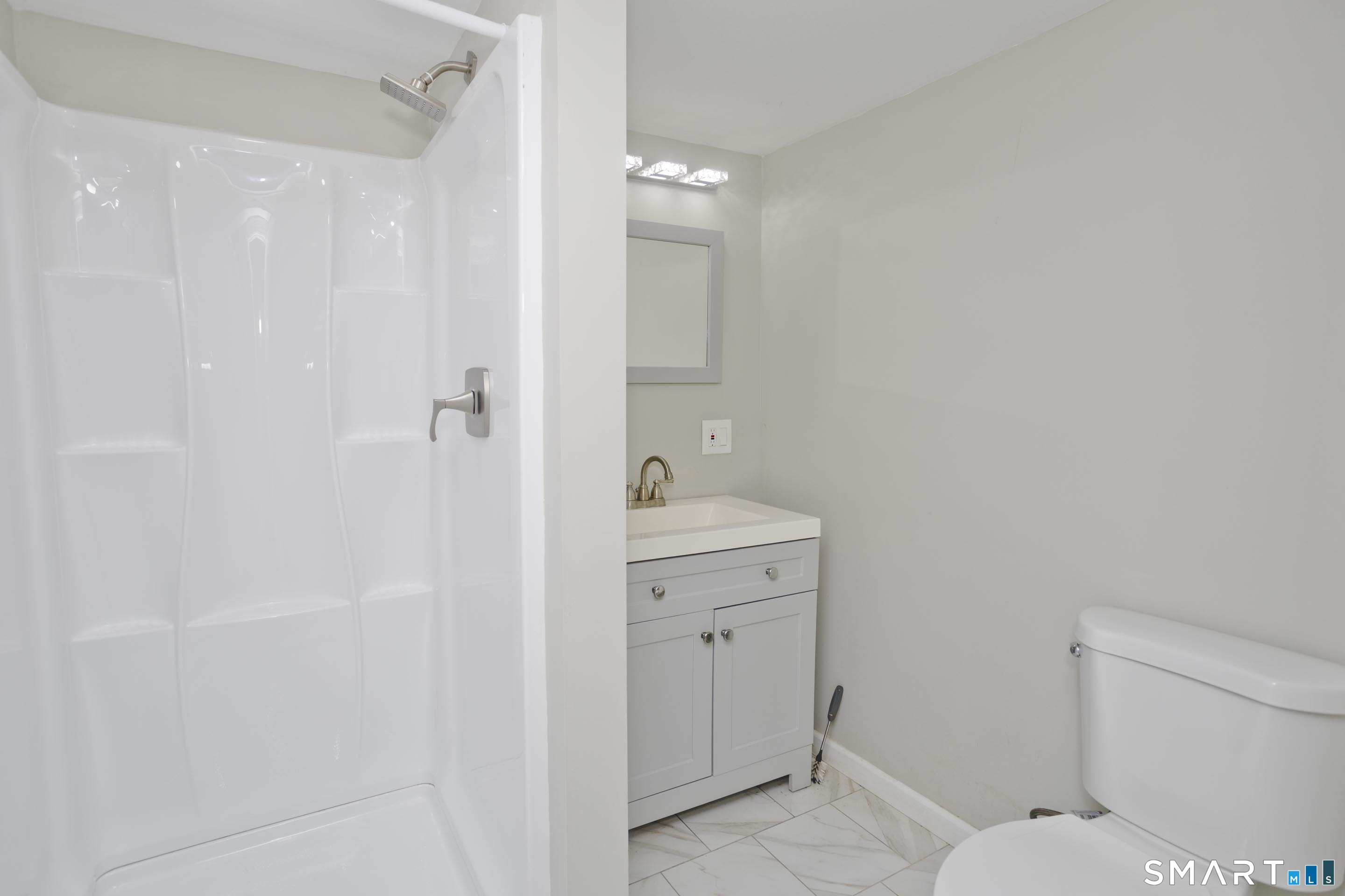 10 Wesley Road photo 32