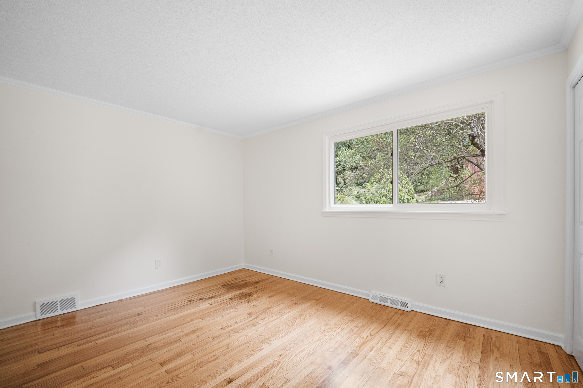 25 Wild Oak Drive photo 36