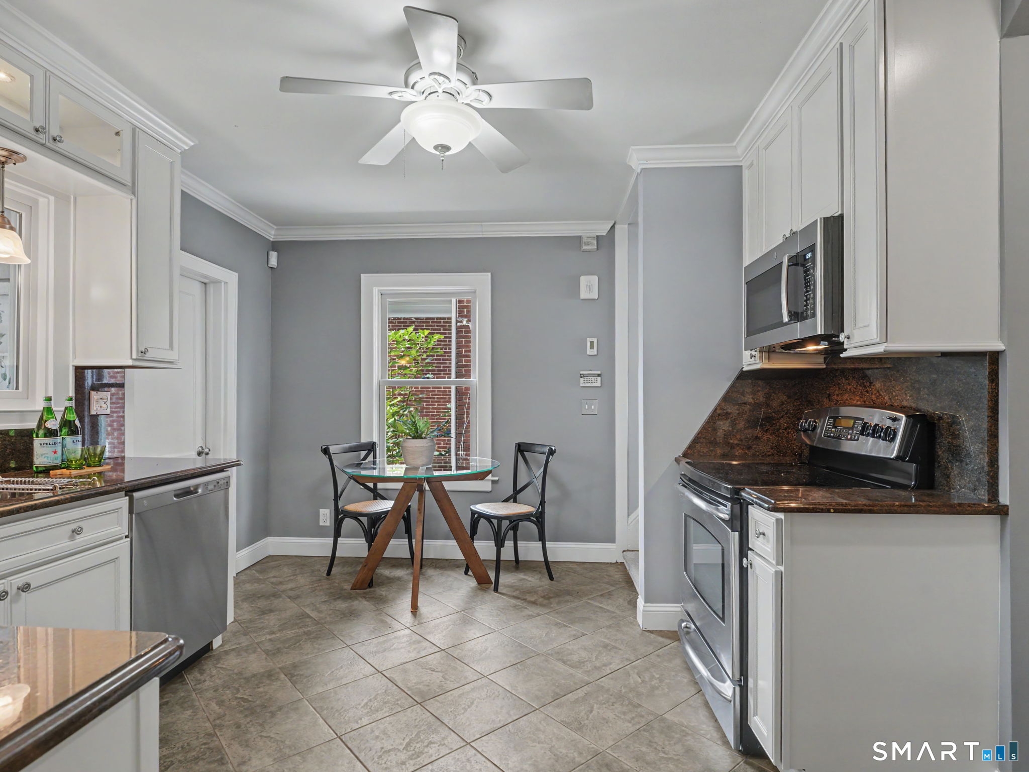 25 Hillandale Avenue photo 14