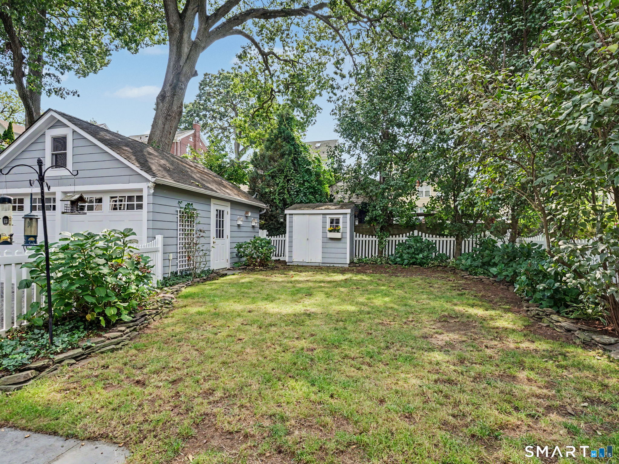 25 Hillandale Avenue photo 35