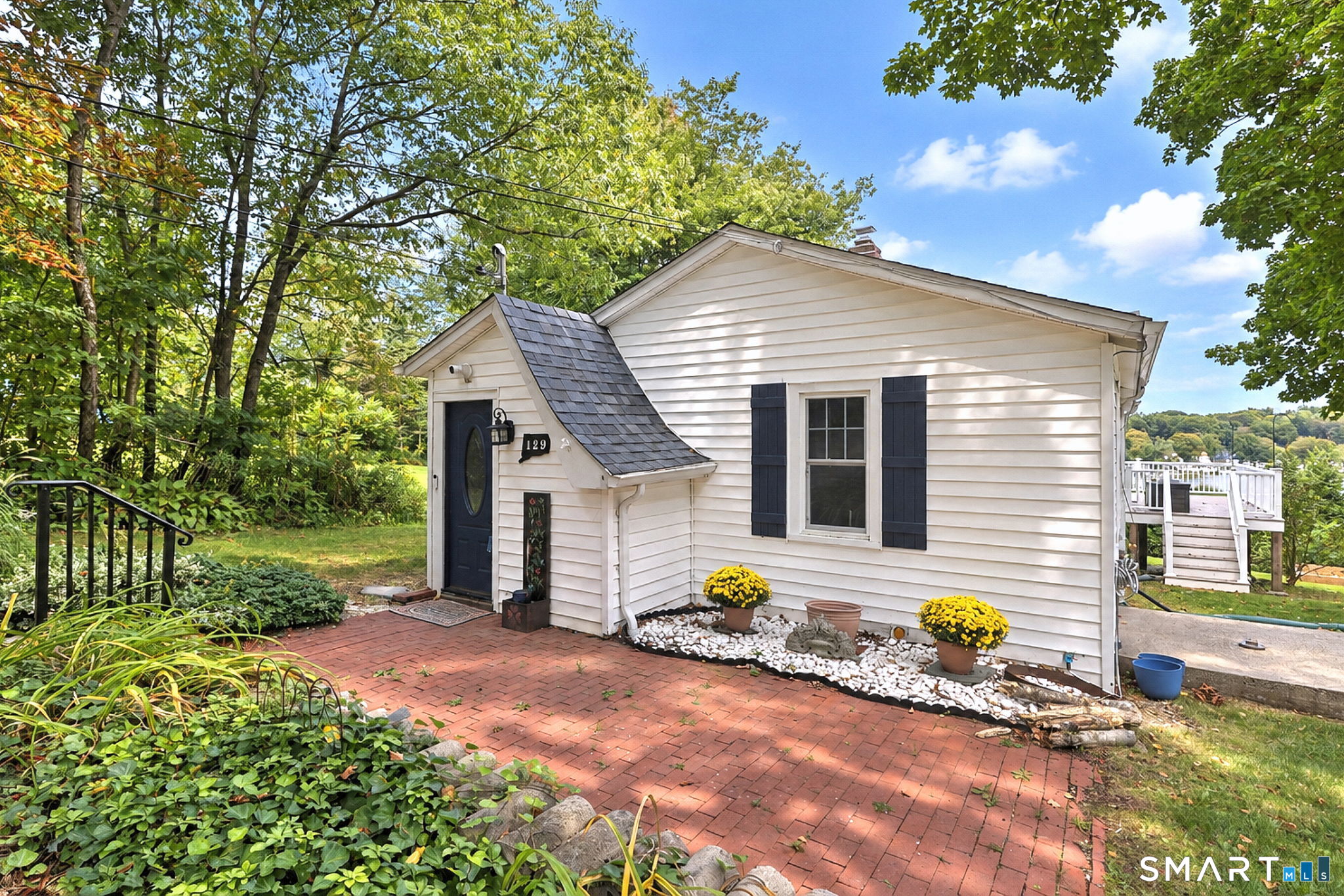 129 Farview Avenue photo 12