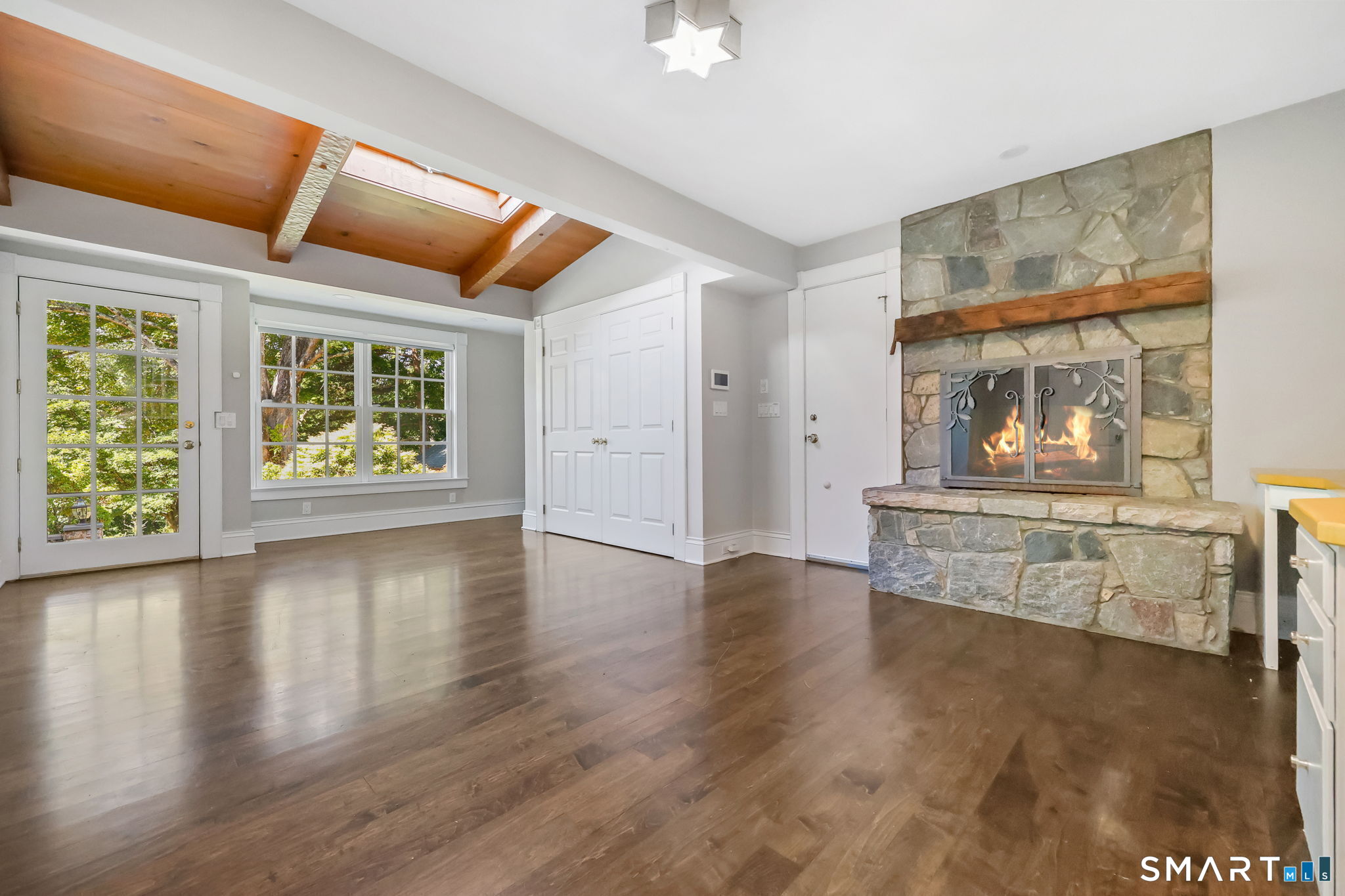 2493 Redding Road photo 16