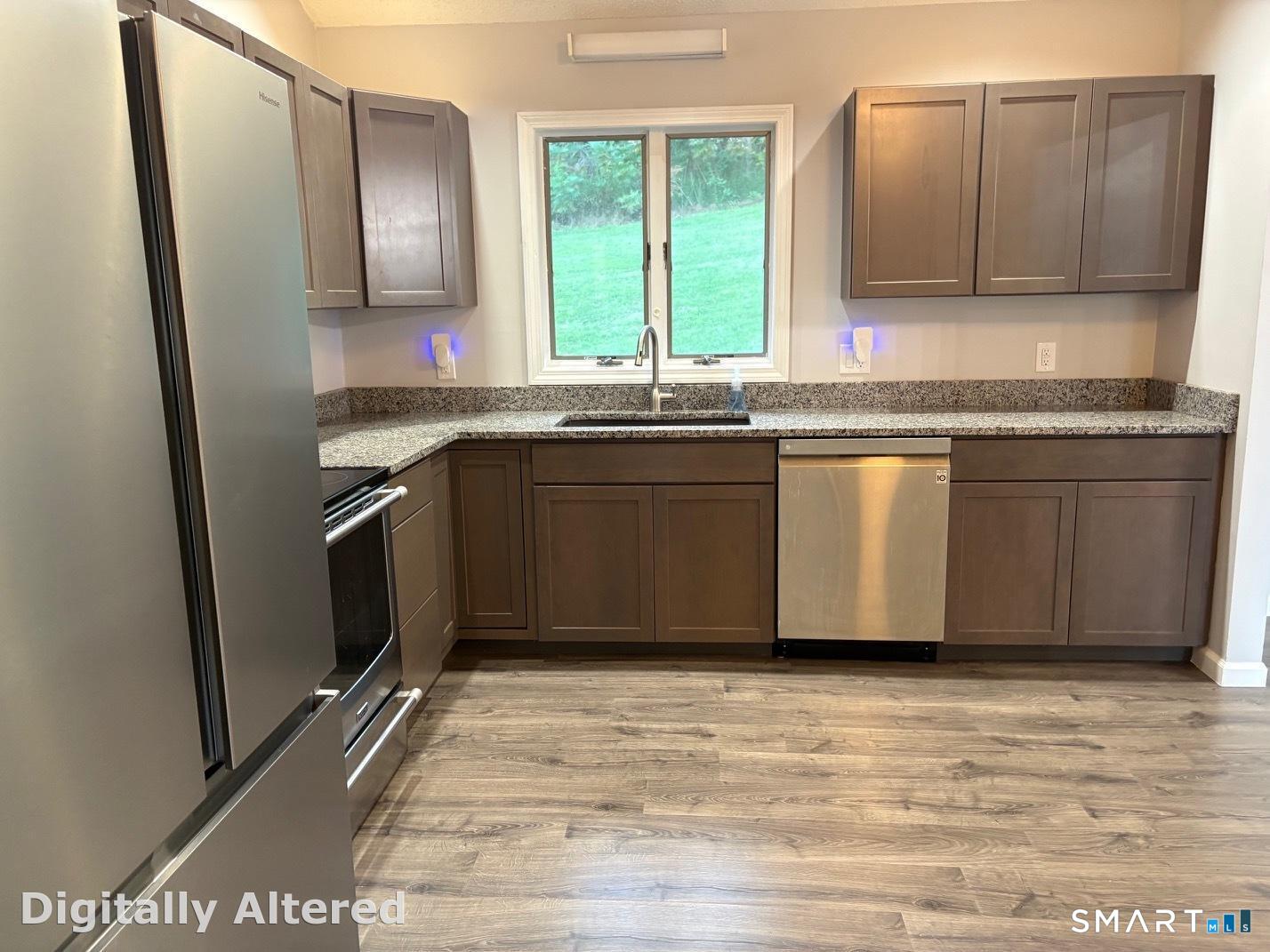 55 Allen Road photo 6