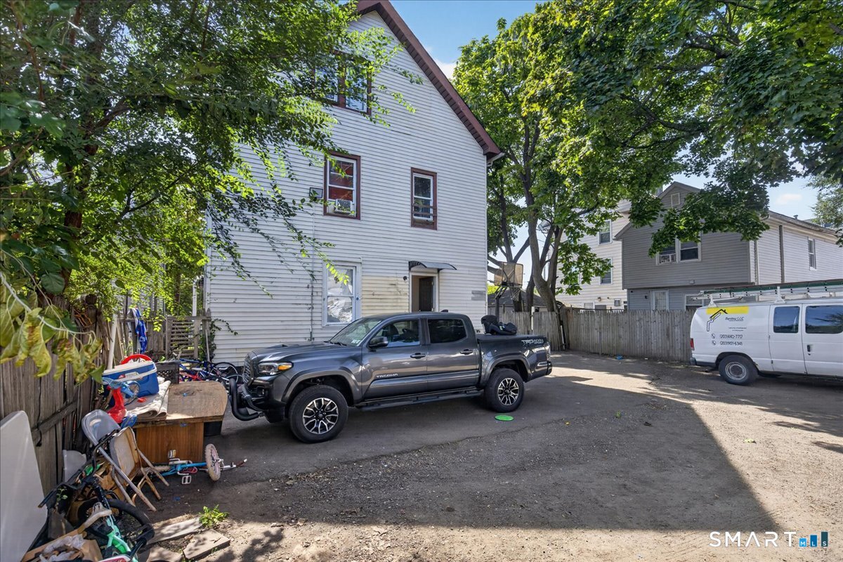 67 Clay Street photo 38