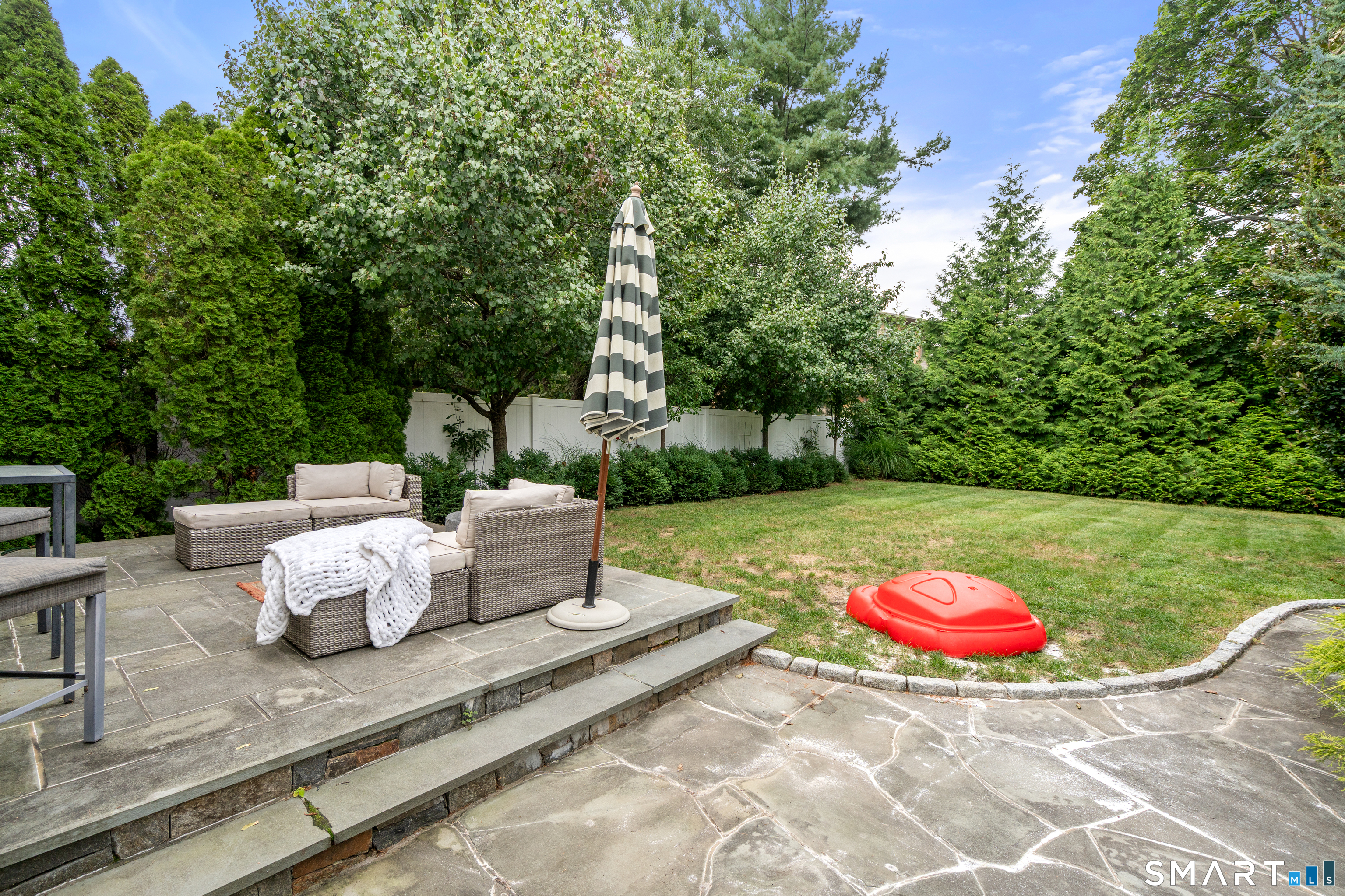 58 Hartland Street photo 28