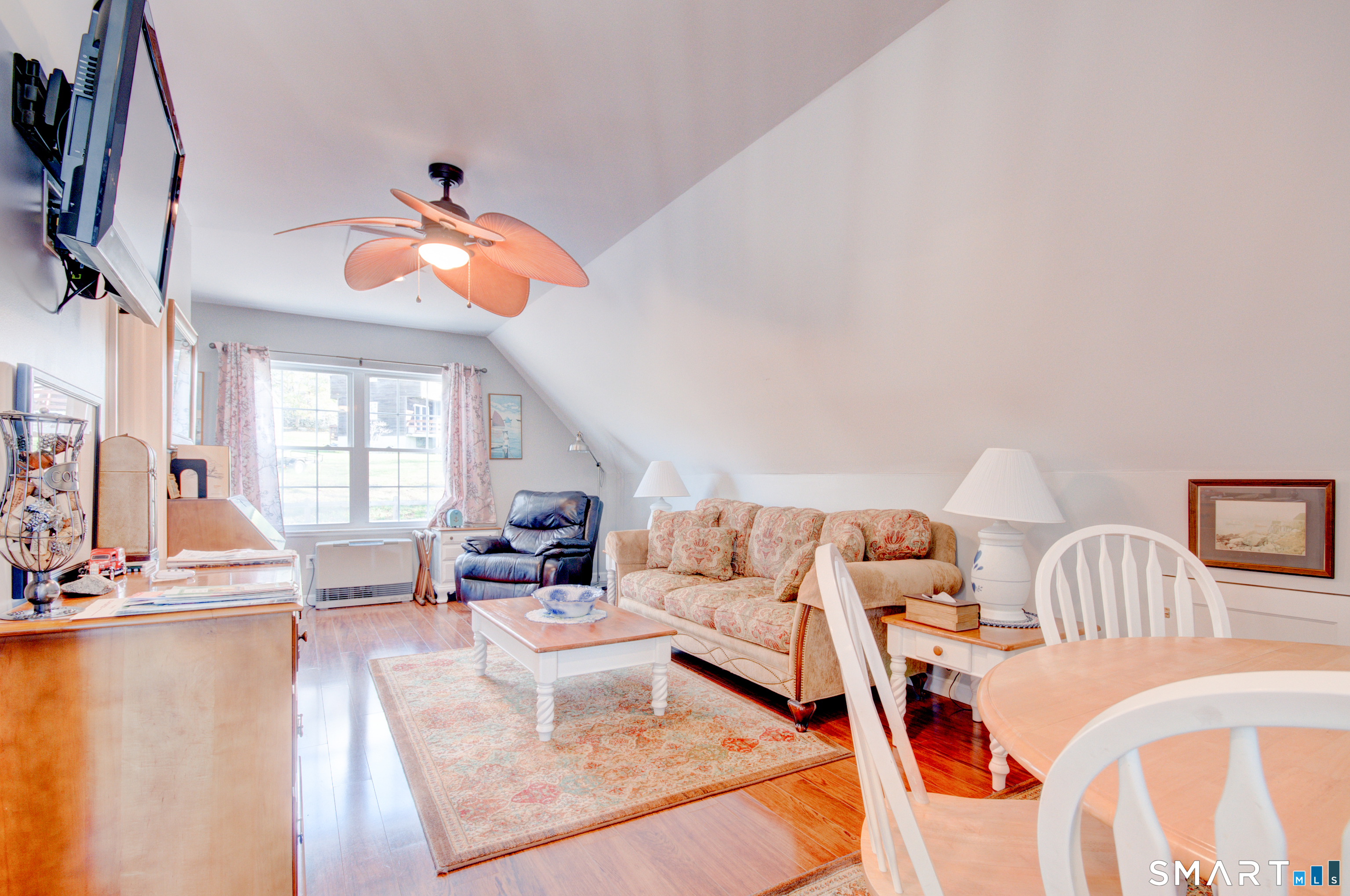 33 Chapman Lane Unit #B photo 6