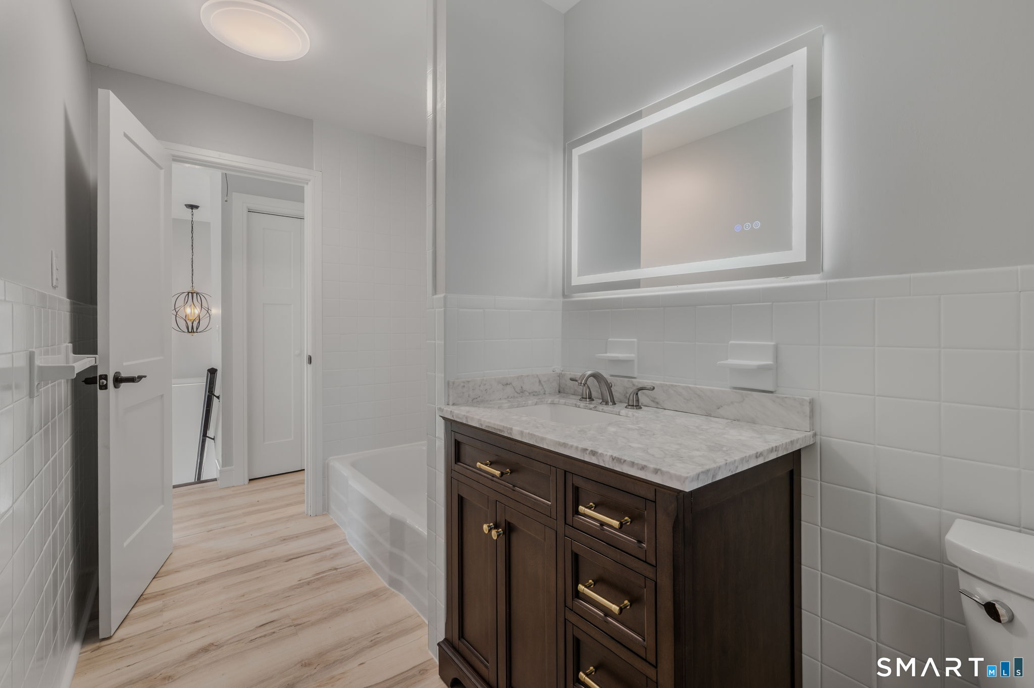 17 Elrin Place photo 32
