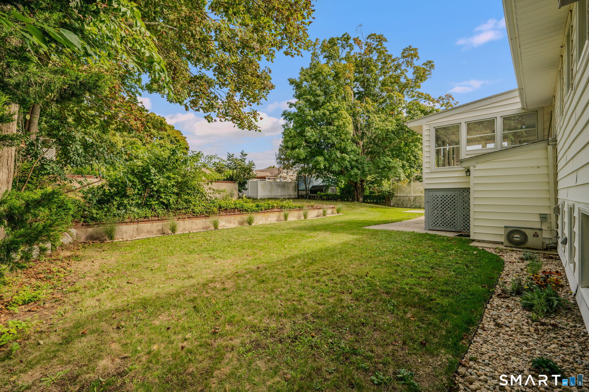 17 Elrin Place photo 36