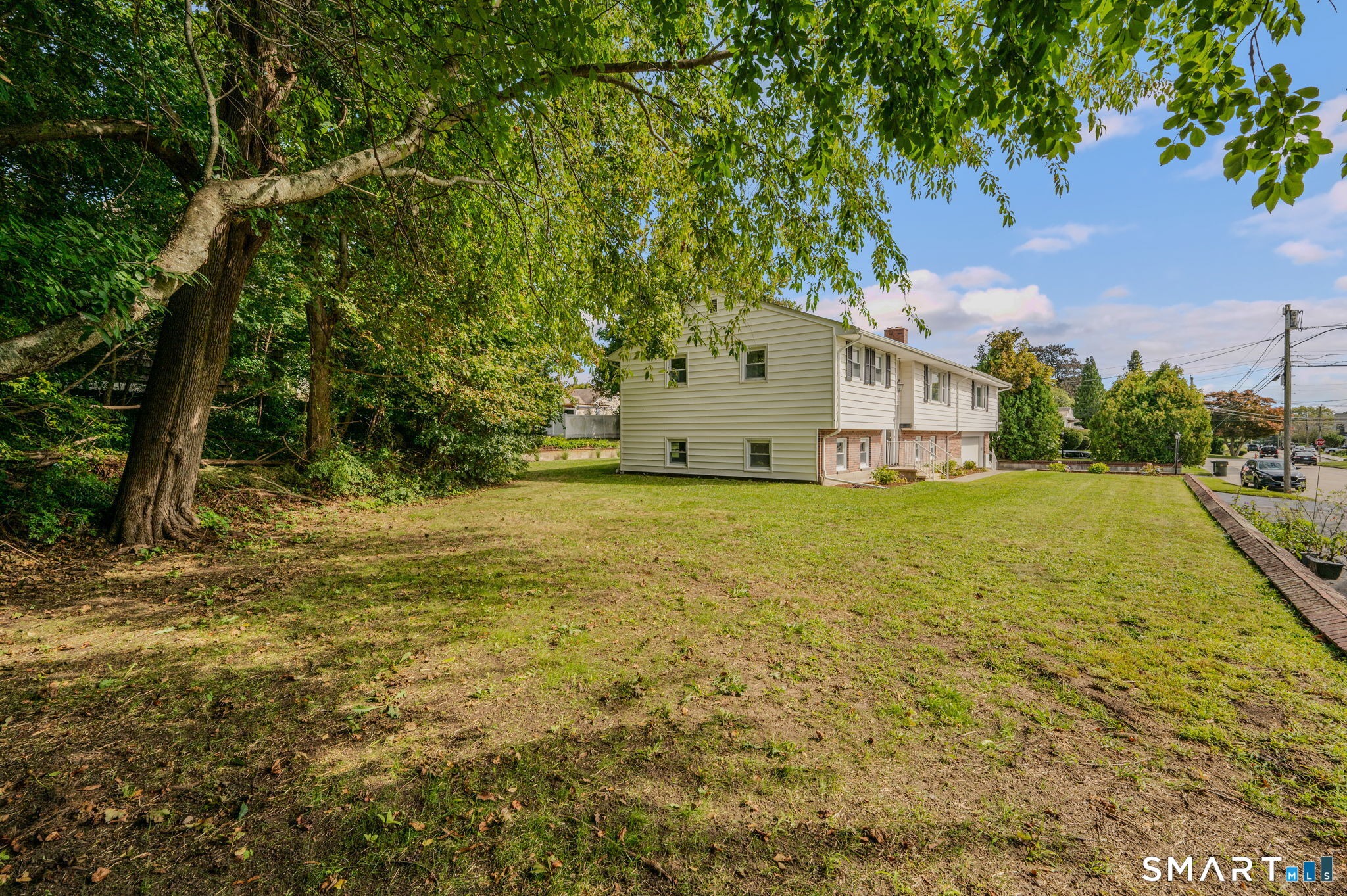17 Elrin Place photo 38