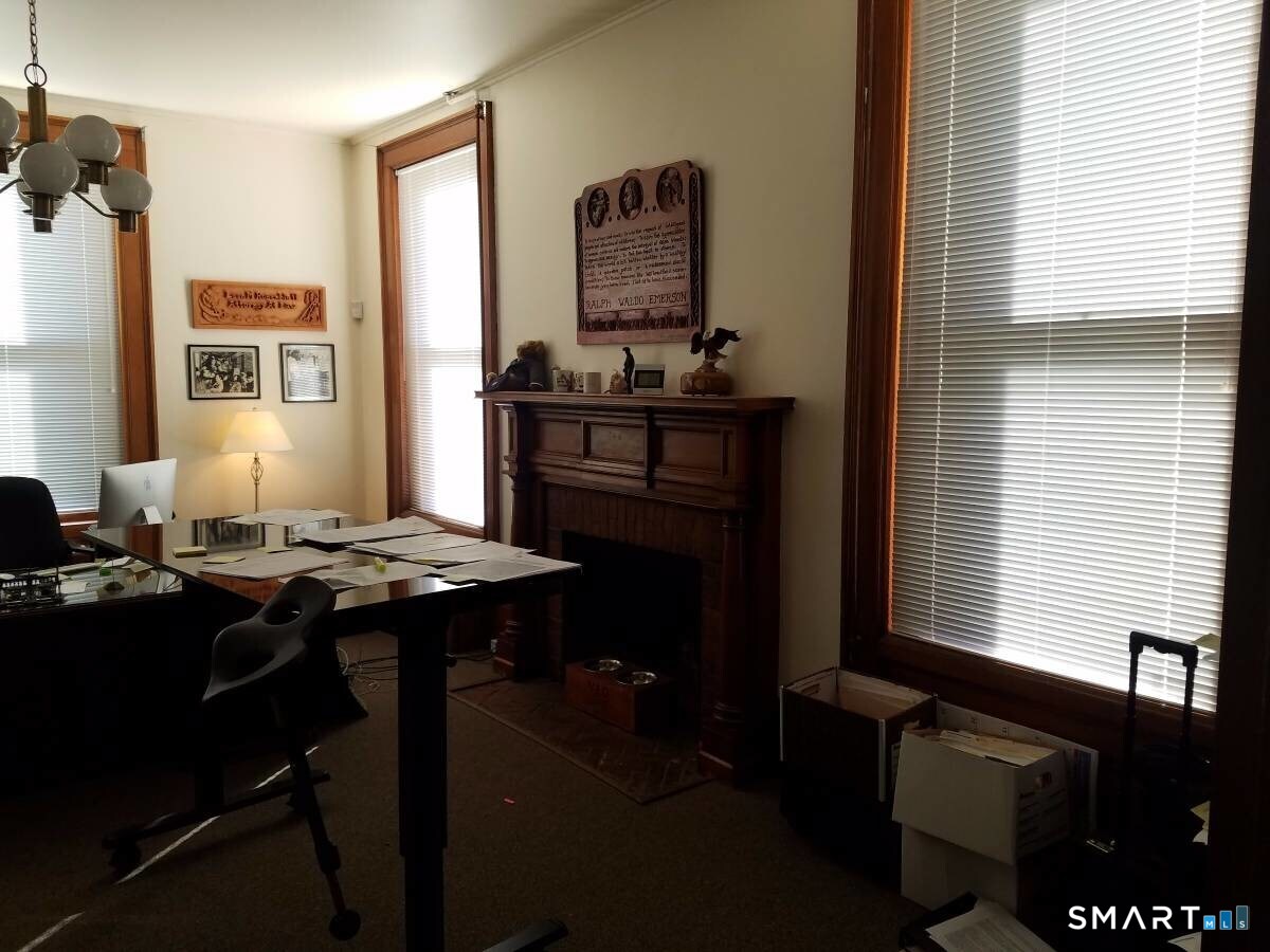 51 Gillett Street photo 5