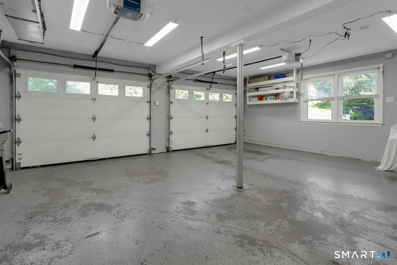40 Greenridge Drive photo 22