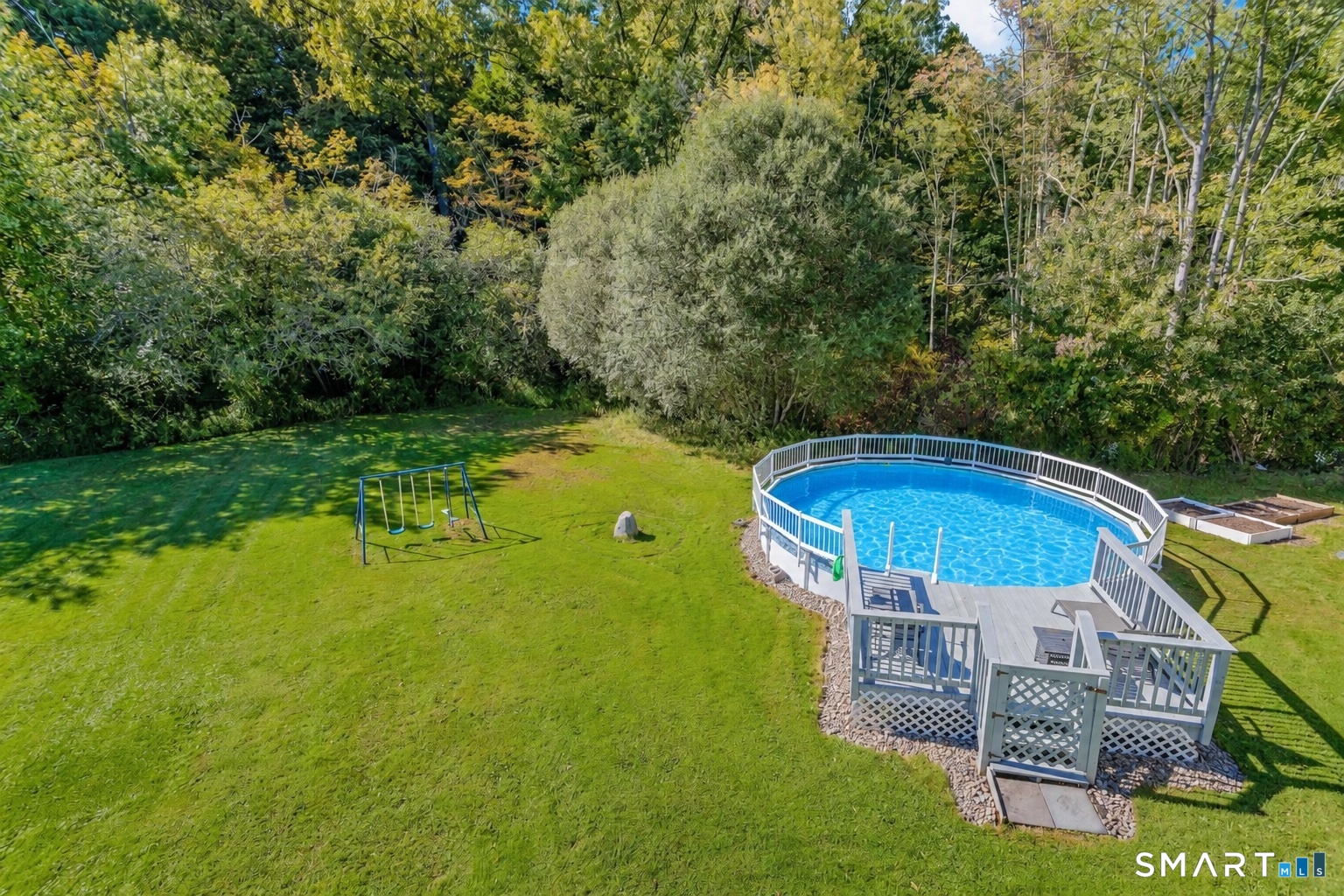 40 Greenridge Drive photo 29