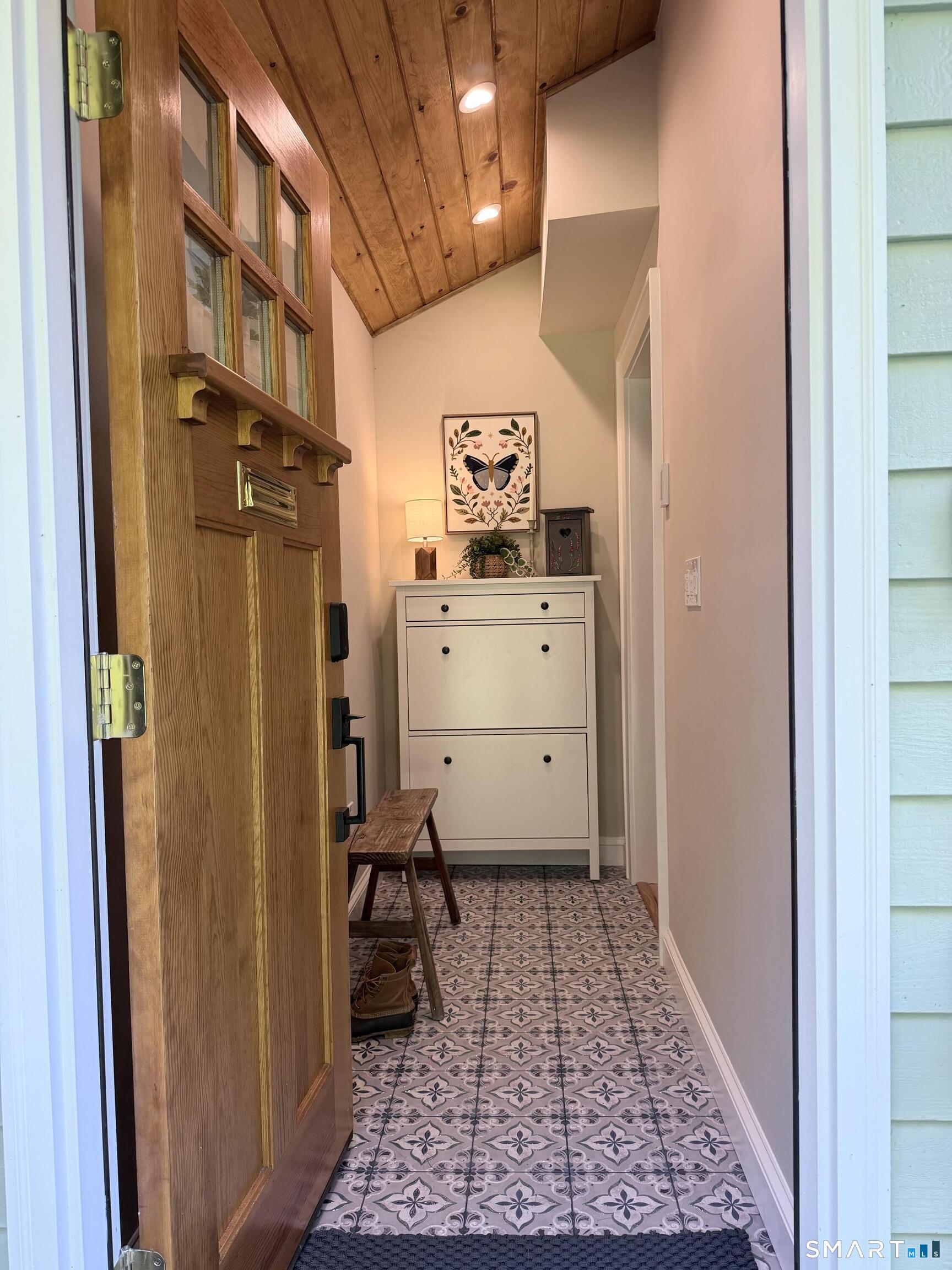 106 Sherwood Road photo 4