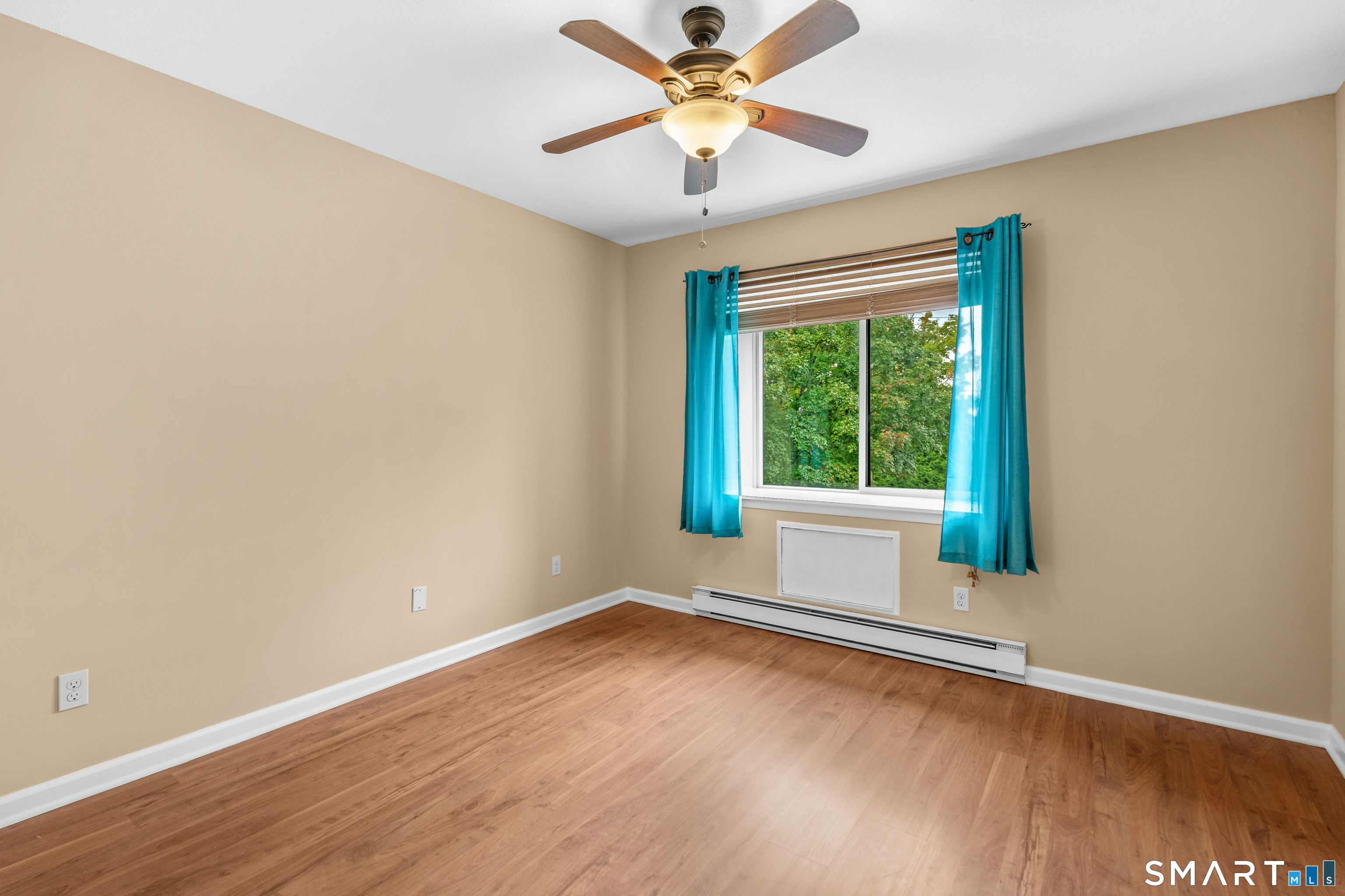 560 Yale Avenue Unit #3 photo 11